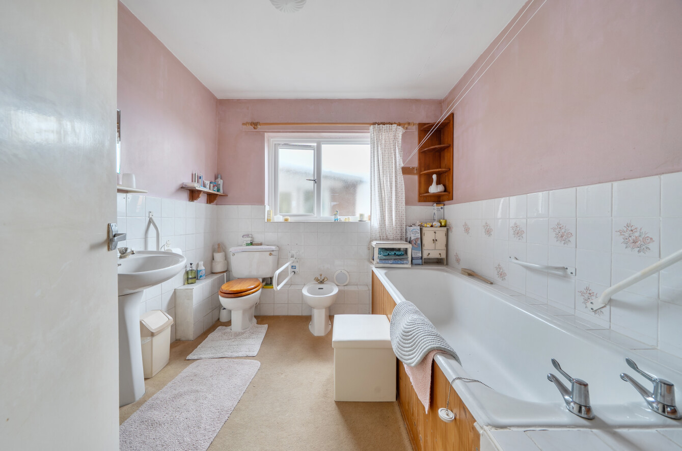 Stoke Road, Henlade, Taunton, Somerset, TA3, photo 12