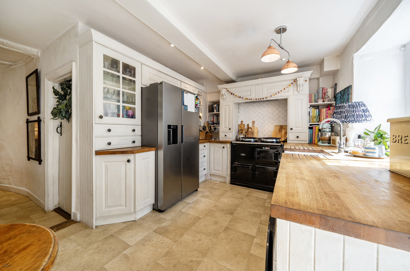 High Street, Dulverton, Somerset, TA22, photo 5