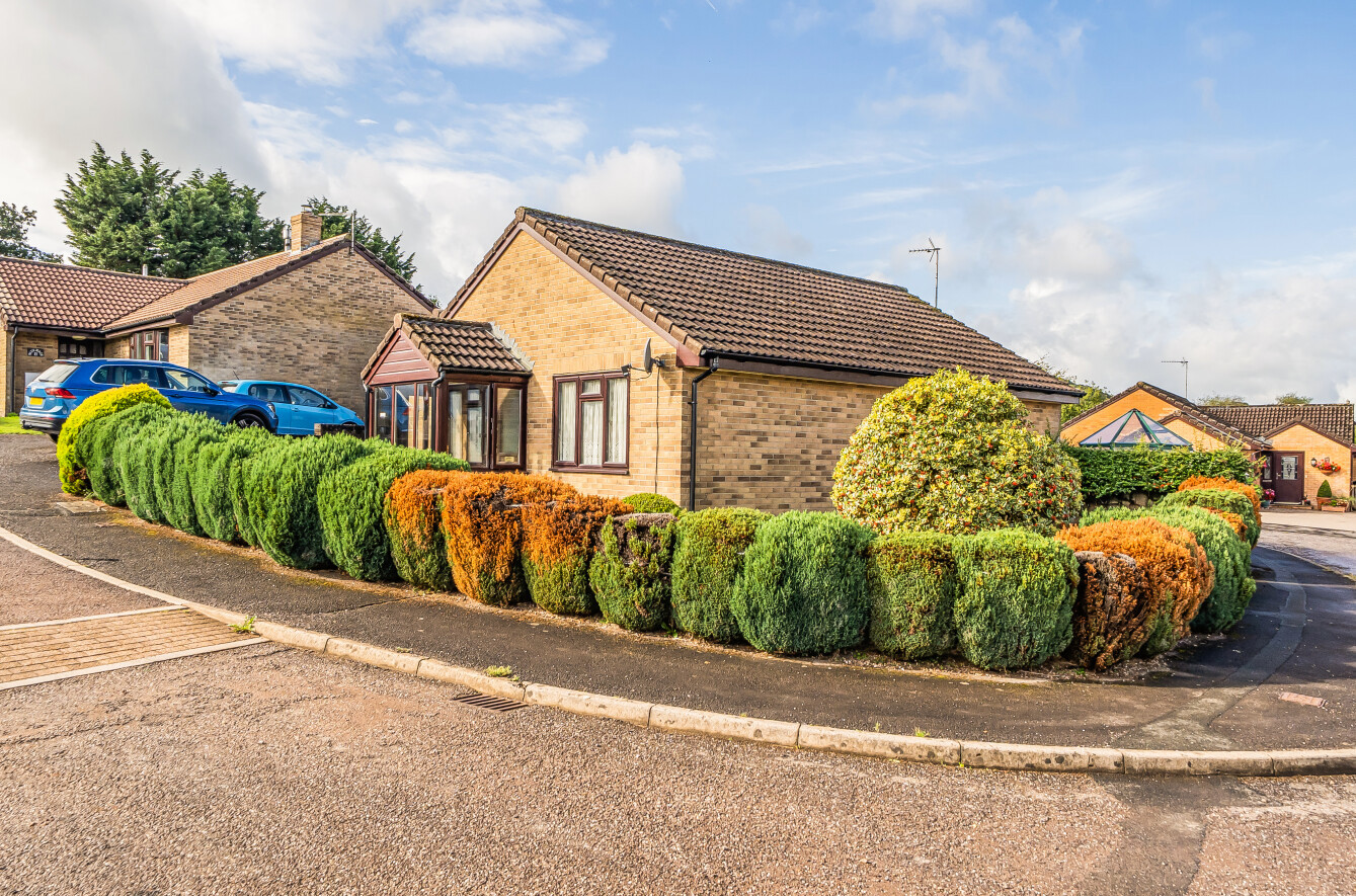 Redwood Close, Hemyock, Cullompton, Devon, EX15, photo 10