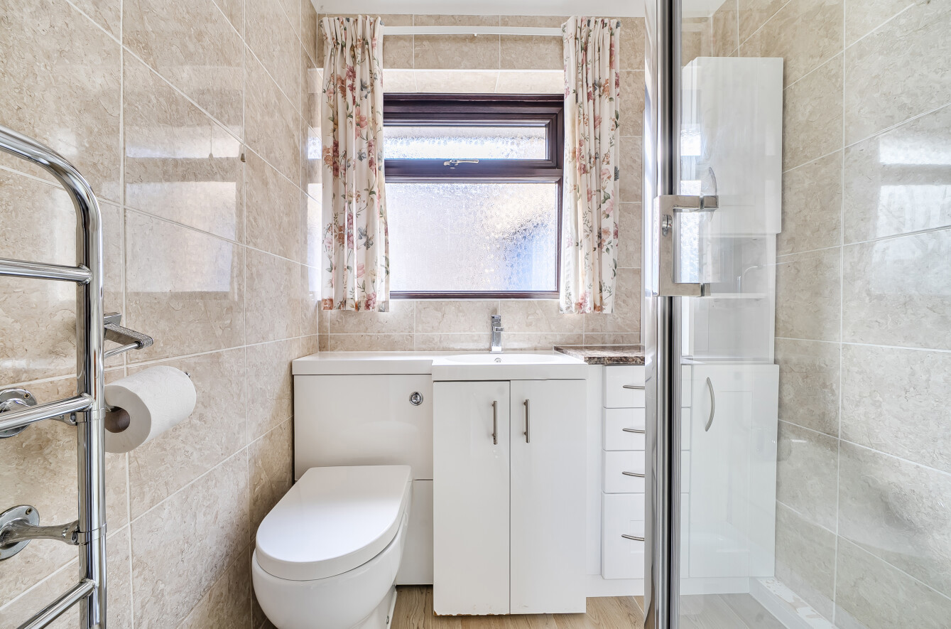 Redwood Close, Hemyock, Cullompton, Devon, EX15, photo 8