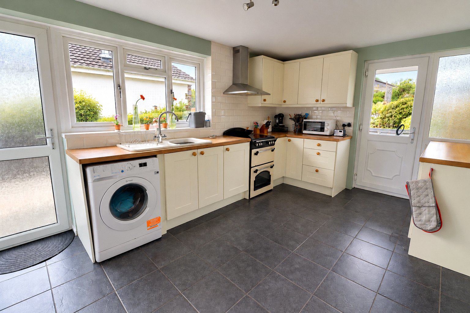 Trelawney Close, Warbstow, Launceston, Cornwall, PL15, photo 2