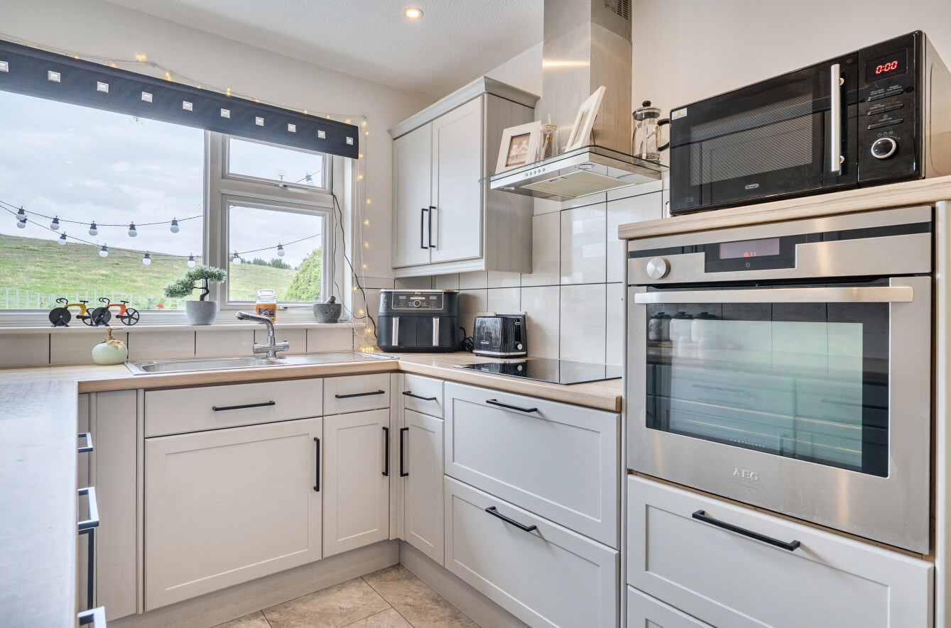 Meadow View, Uffculme, Cullompton, Devon, EX15, photo 5