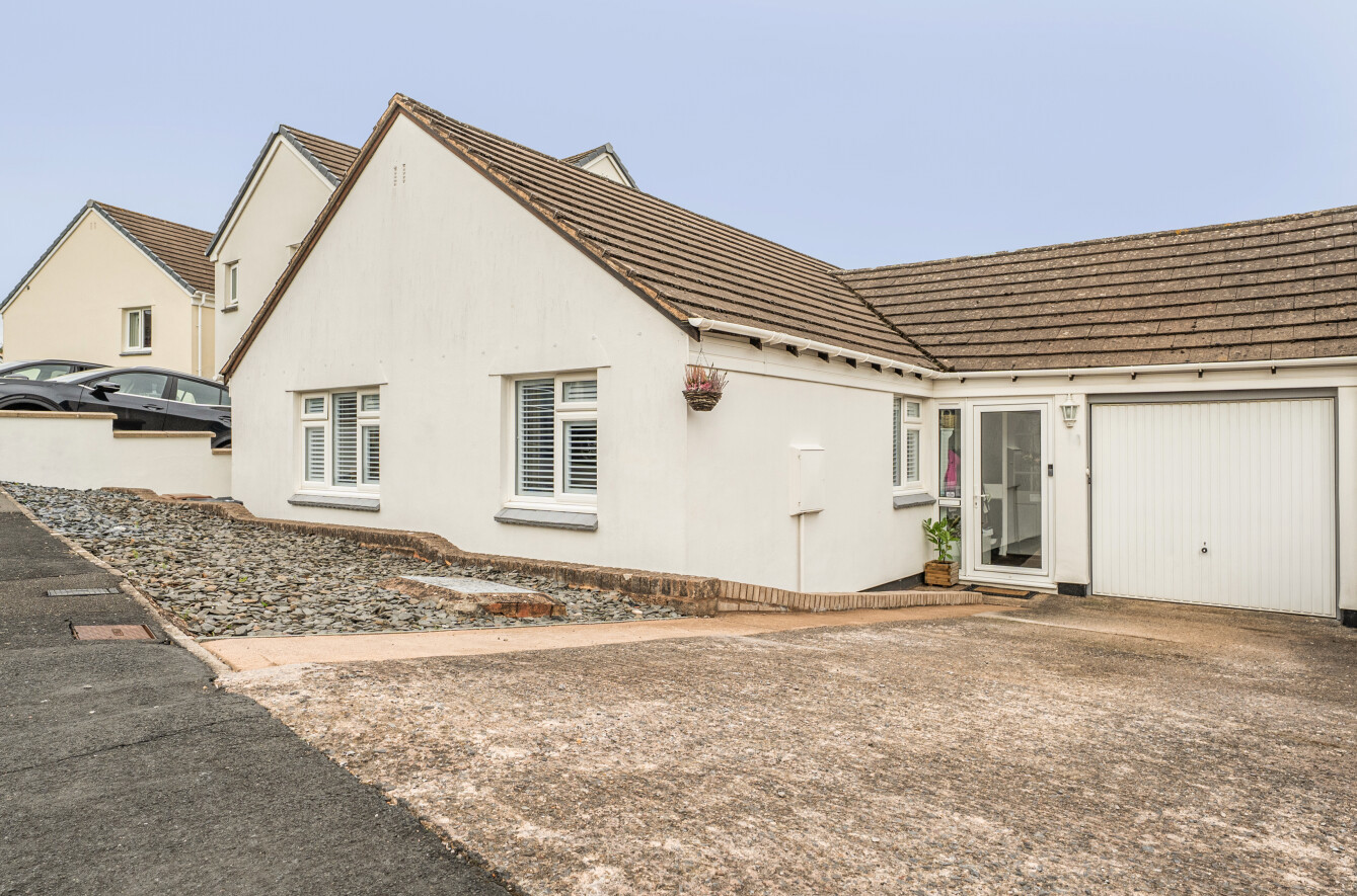 Meadow View, Uffculme, Cullompton, Devon, EX15