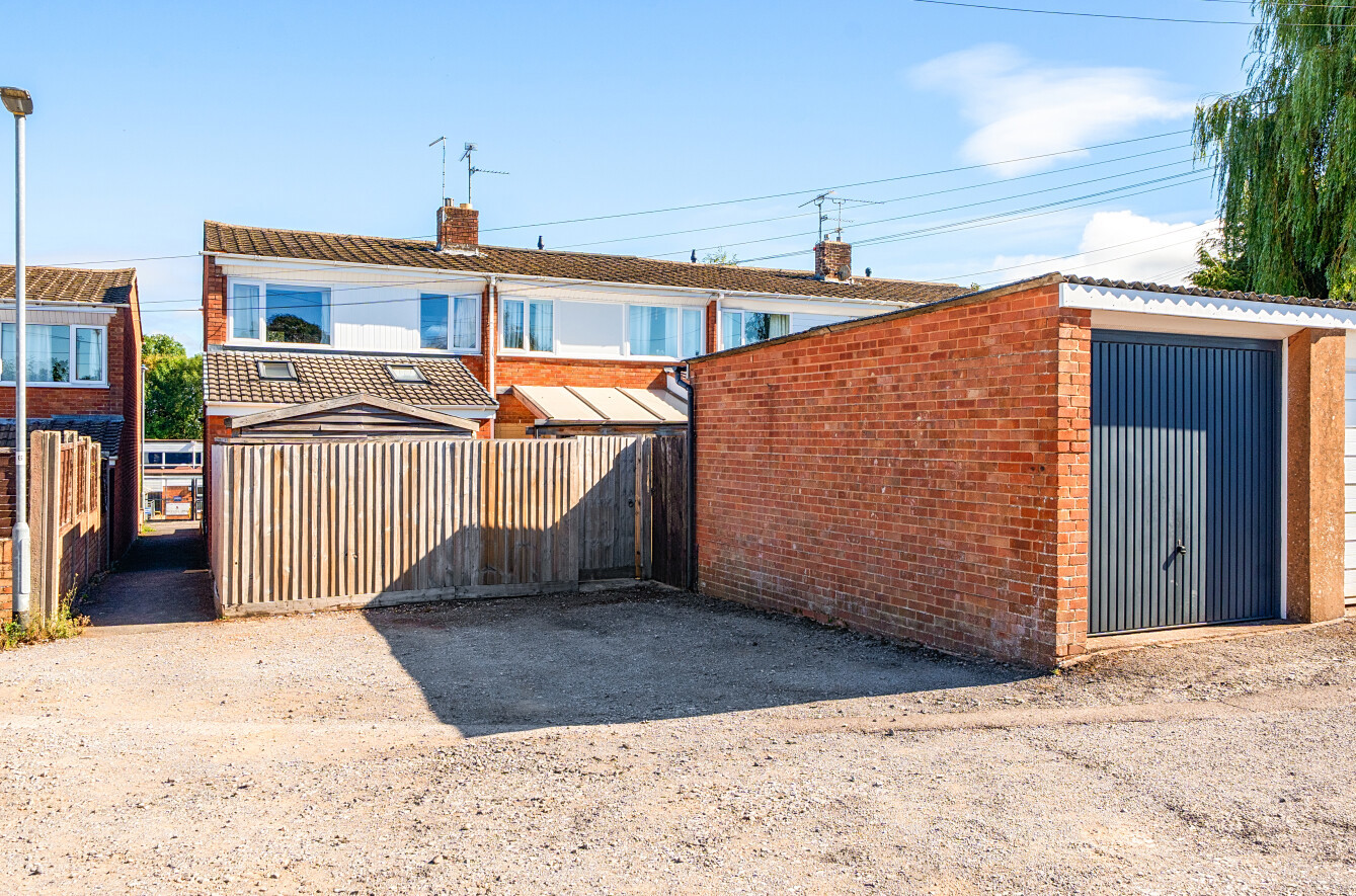Brooklands Road, Rockwell Green, Wellington, Somerset, TA21, photo 3