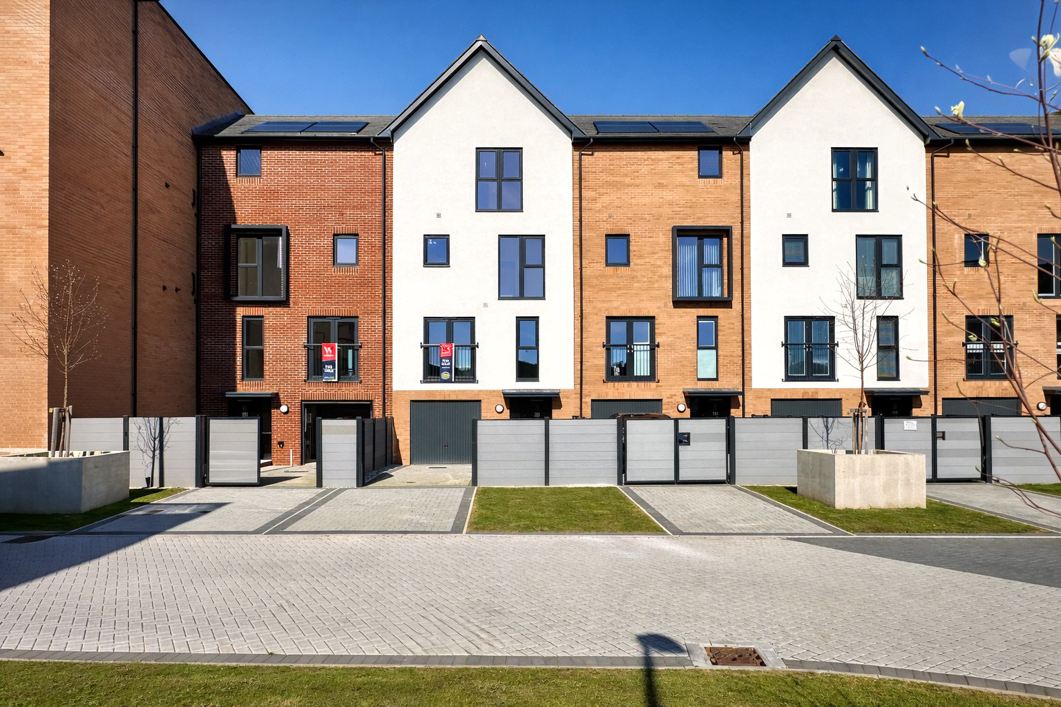 Modern Waterside Living With 3 Balconies, Sticklepath, Barnstaple, Devon, EX31, photo 4