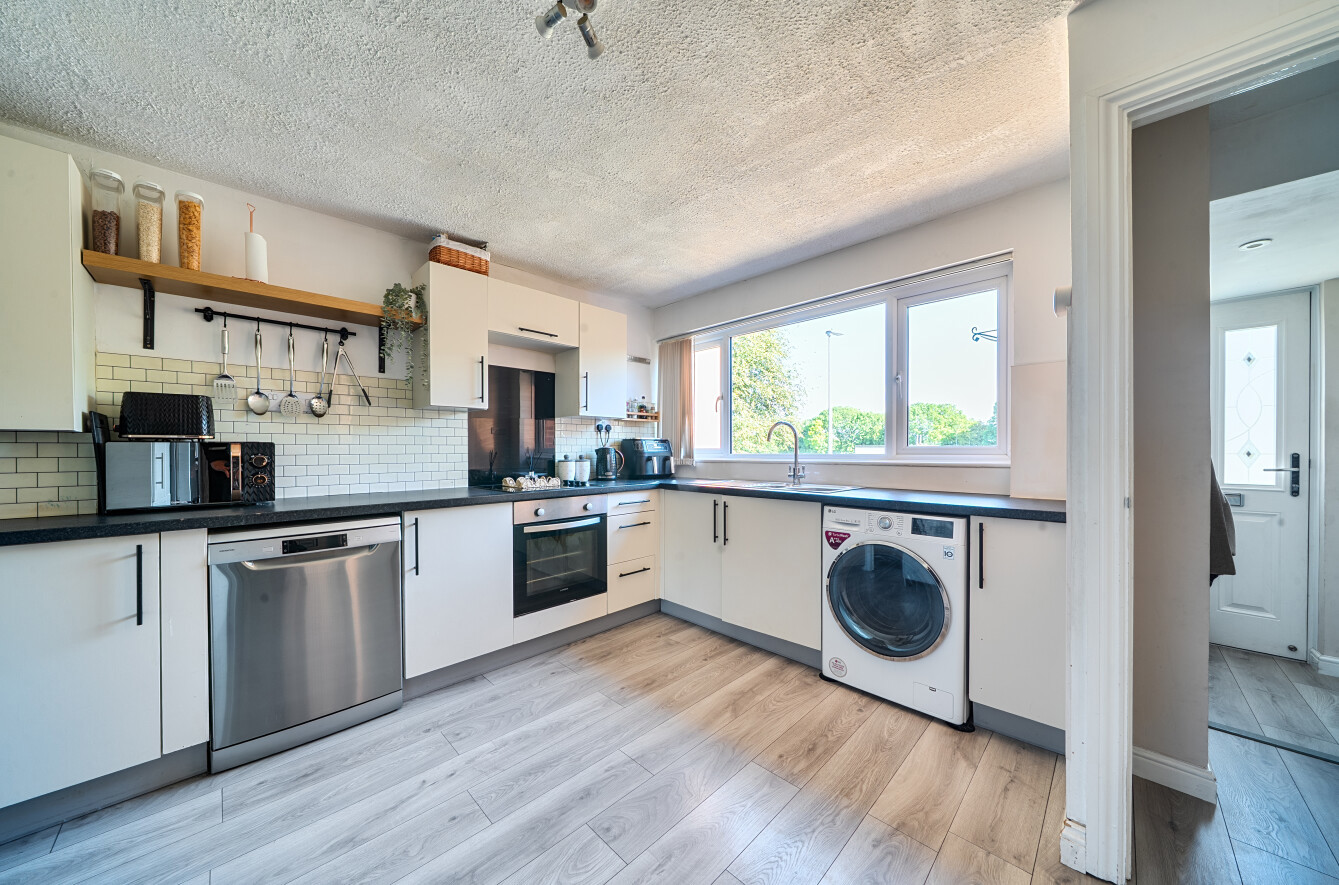 Brooklands Road, Rockwell Green, Wellington, Somerset, TA21, photo 5