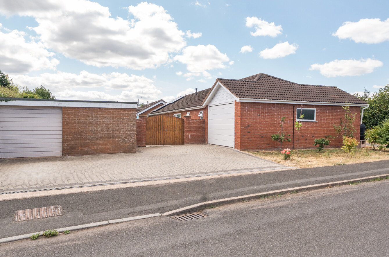 Swains Lane, Wellington, Somerset, TA21, photo 2