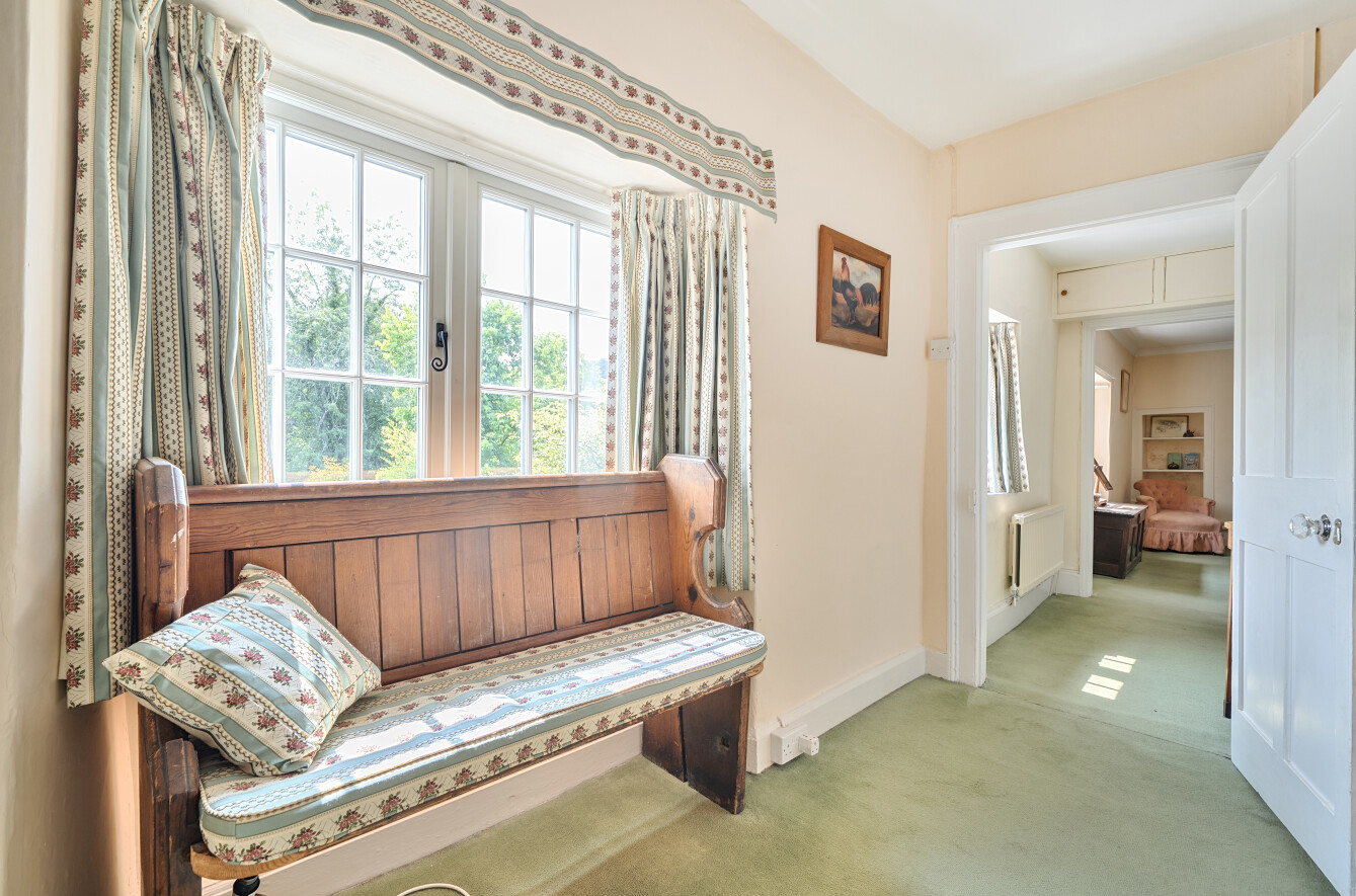 Rosemary Lane, Dulverton, Somerset, TA22, photo 28