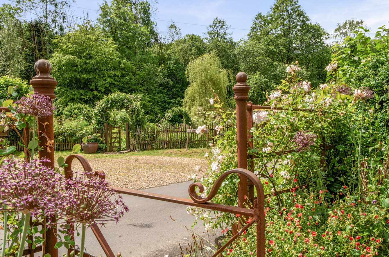 Brushford, Brushford, Dulverton, TA22, photo 2