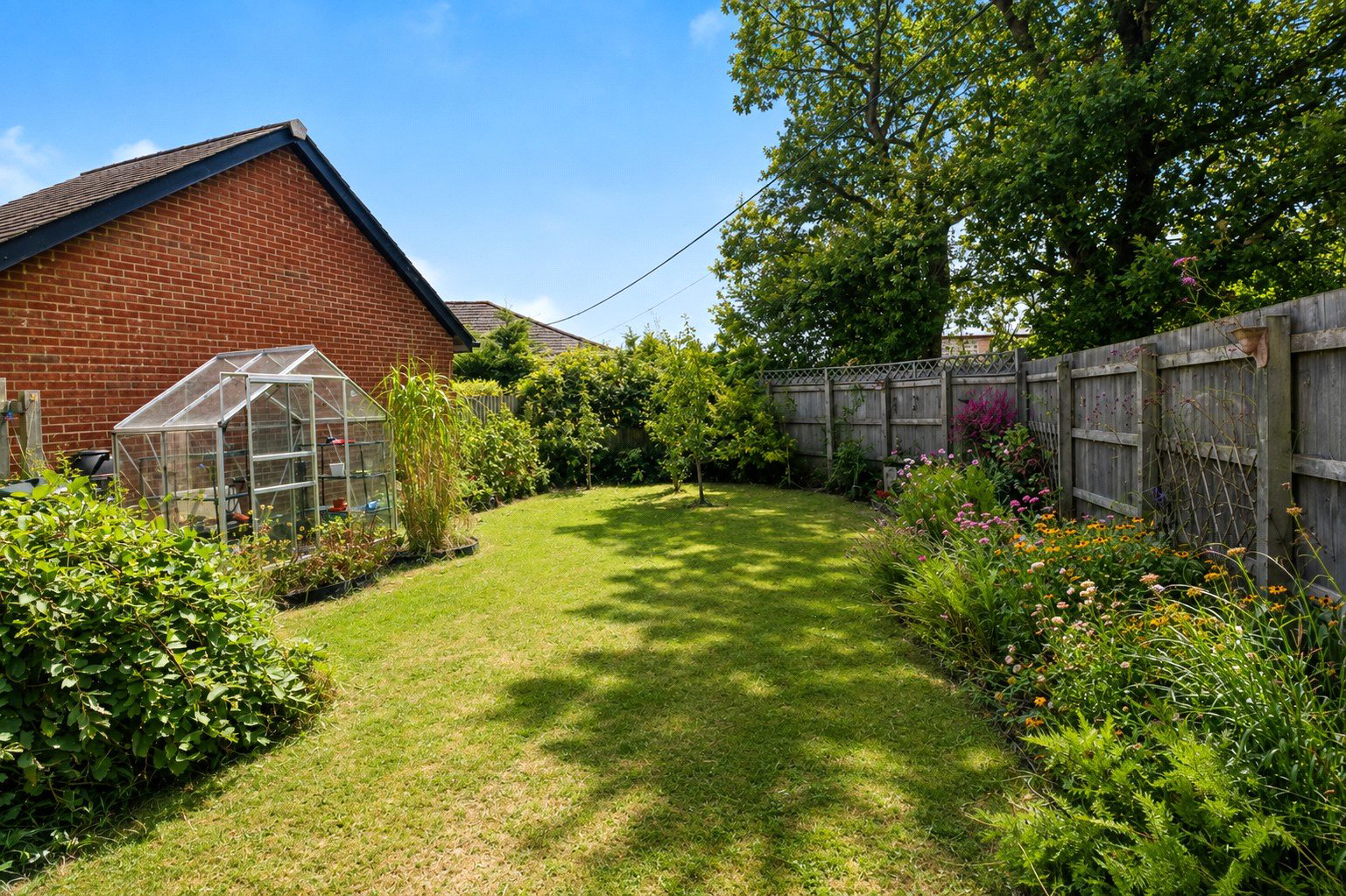 Honey Farm Close, South Molton, Devon, EX36, photo 2
