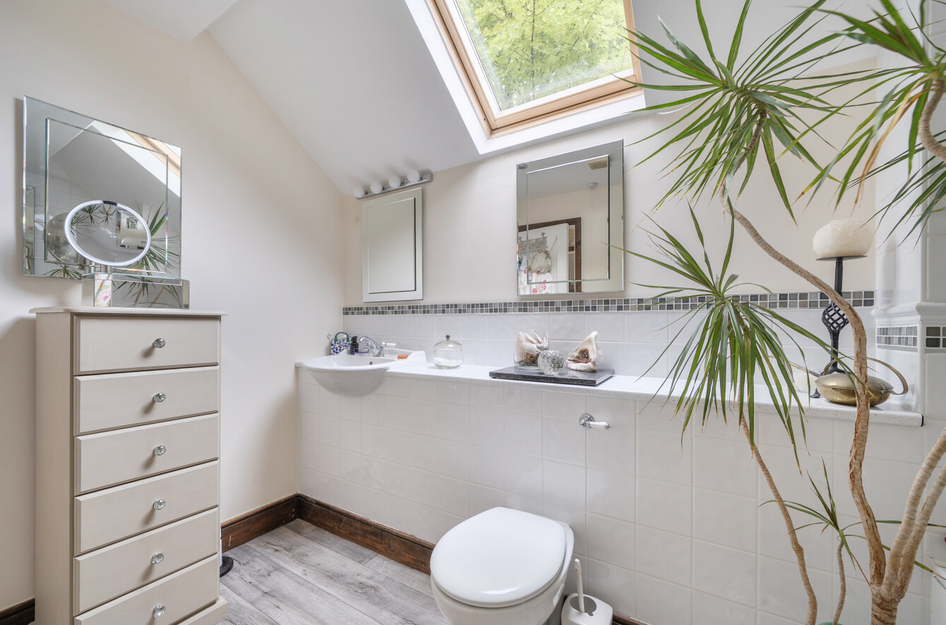 Hills Mews, Courtland Road, Wellington, Somerset, TA21, photo 18
