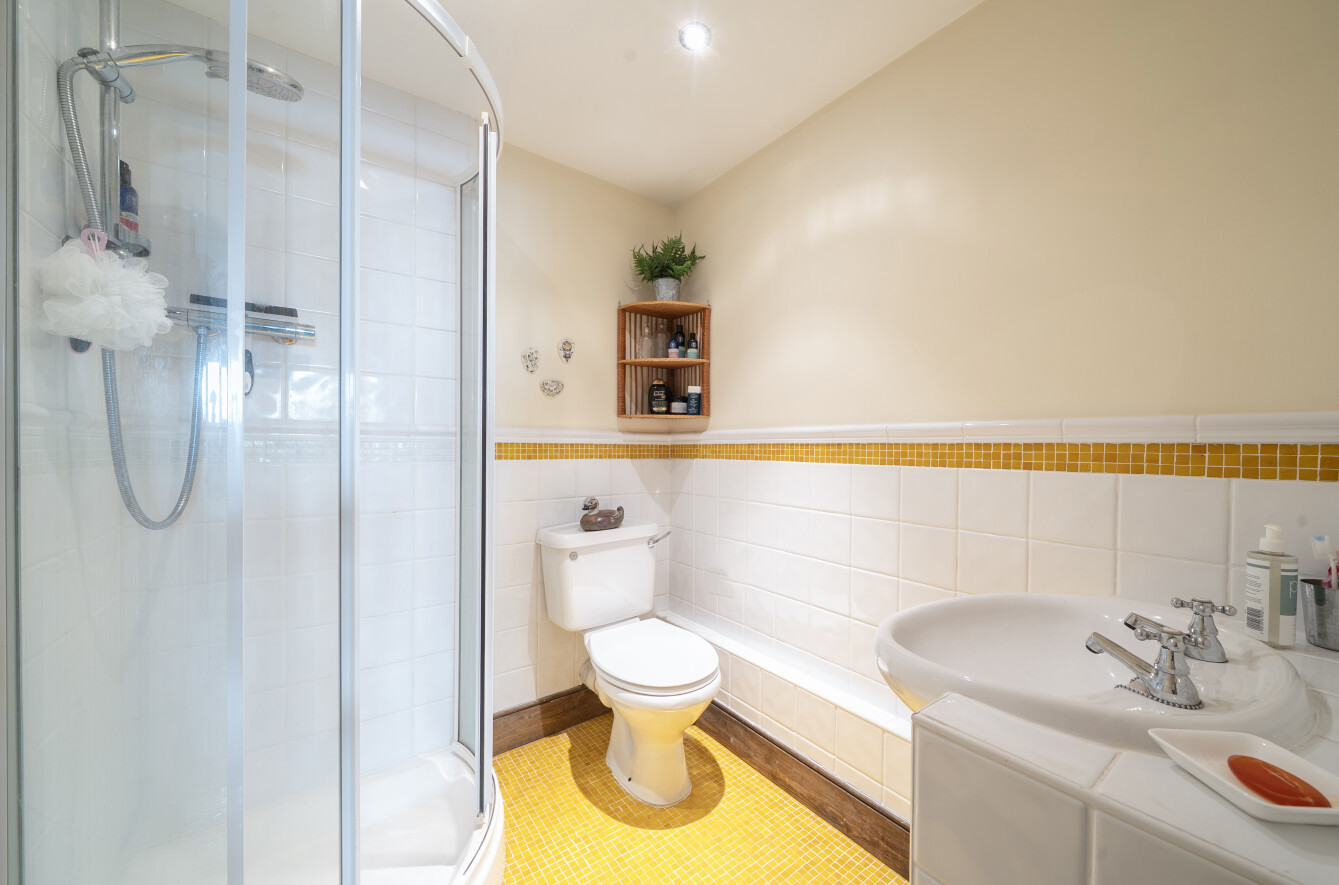 Hills Mews, Courtland Road, Wellington, Somerset, TA21, photo 23