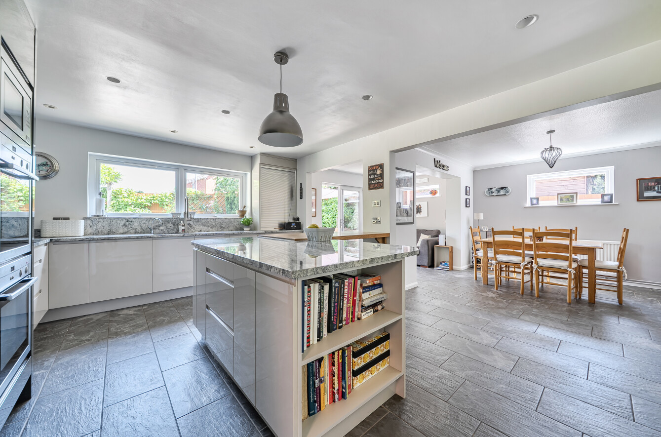 Oakfield Park, Wellington, Somerset, TA21, photo 5