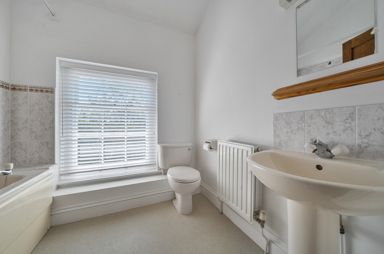Trinity Road, Taunton, Somerset, TA1, photo 11
