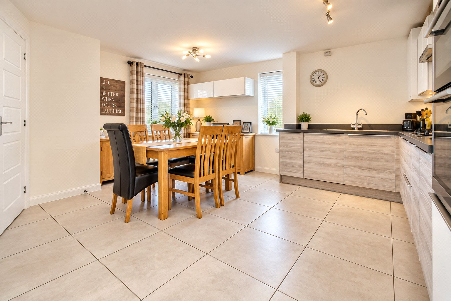 Omaha Way, Fremington, Barnstaple, Devon, EX31, photo 4