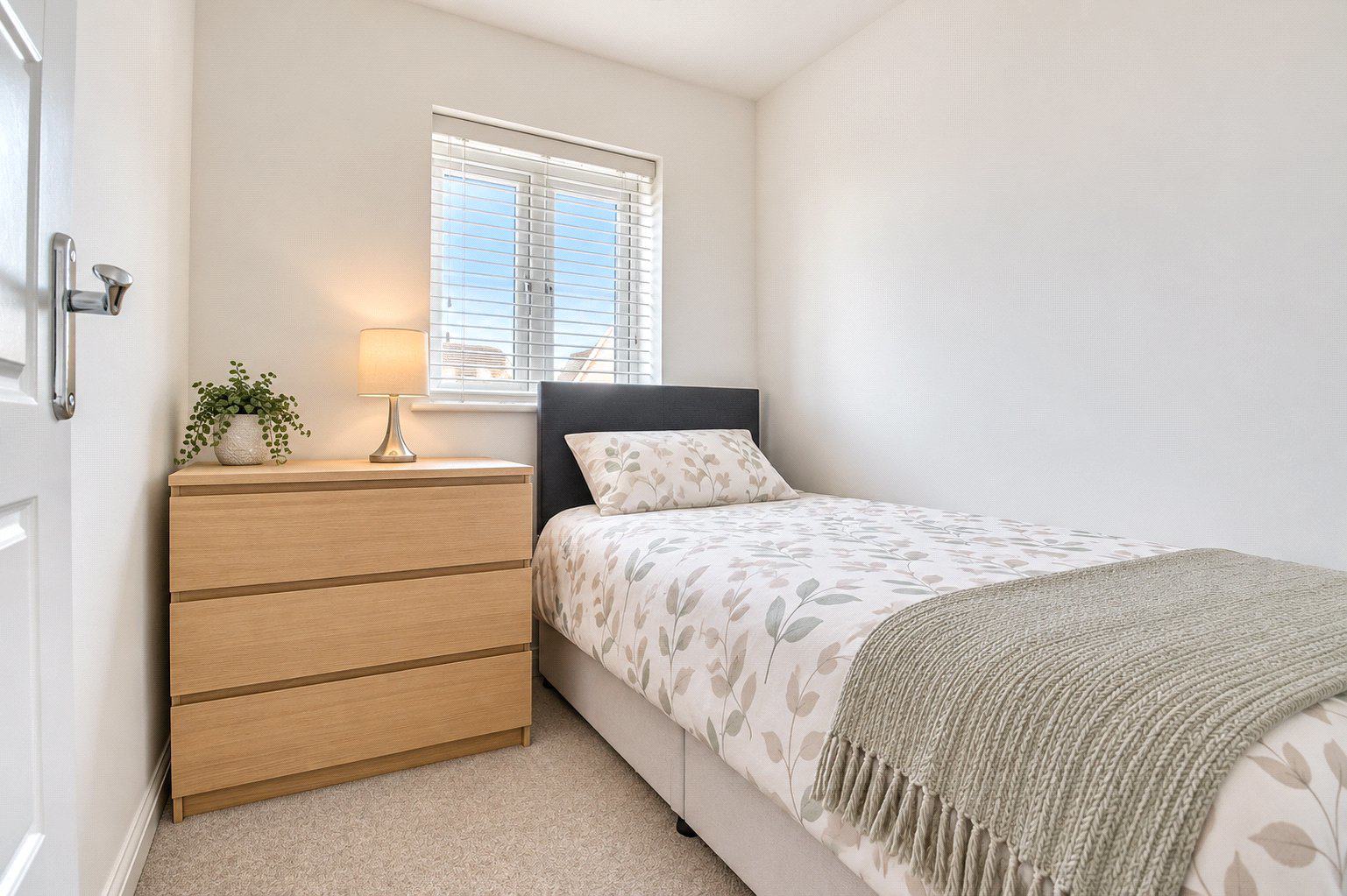 Omaha Way, Fremington, Barnstaple, Devon, EX31, photo 12