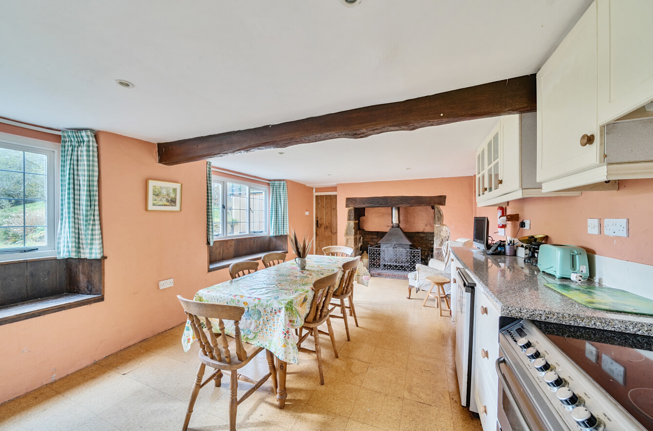 Dulverton, Somerset, TA22, photo 7