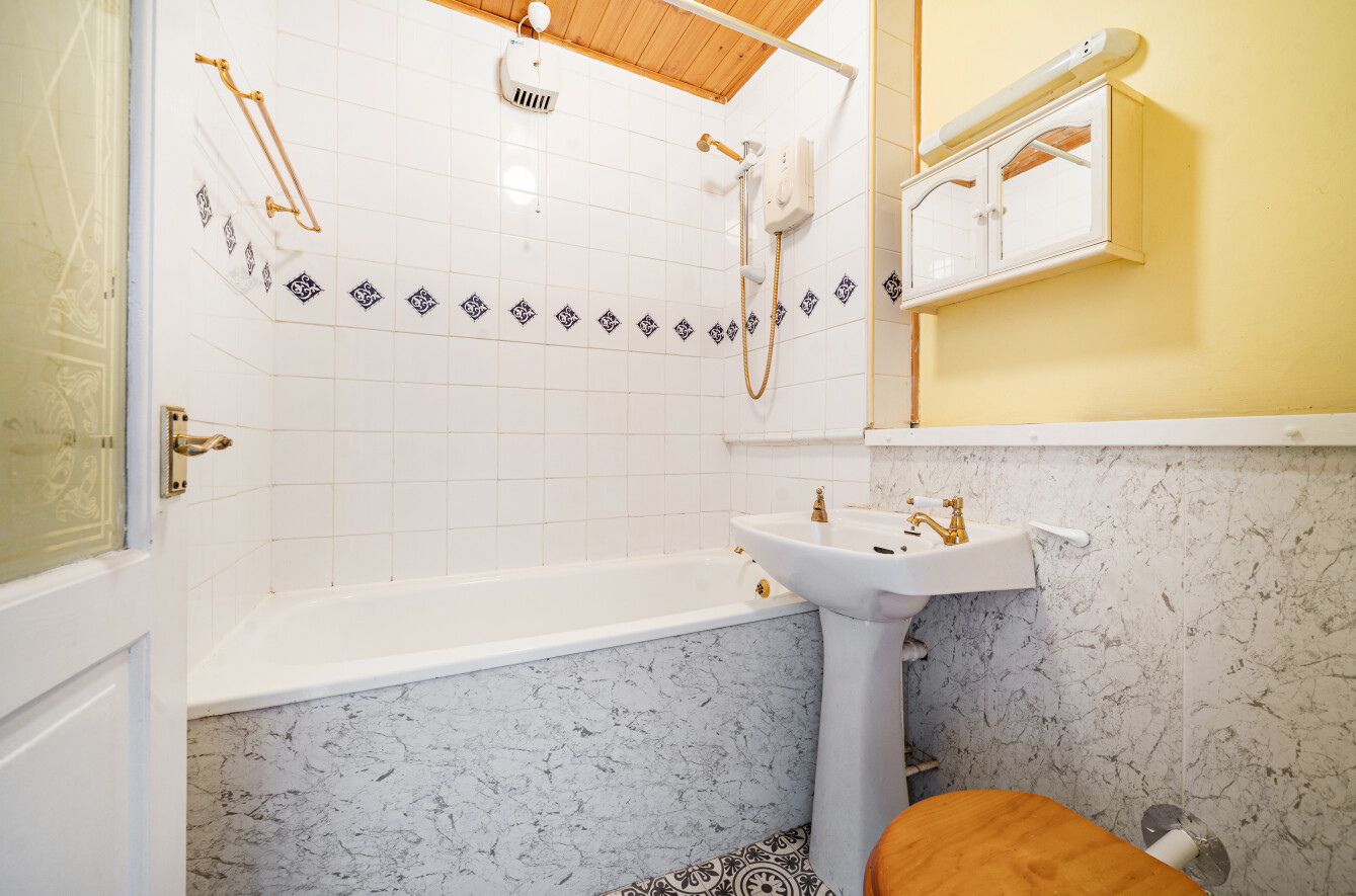 Buckwell, Wellington, Somerset, TA21, photo 8