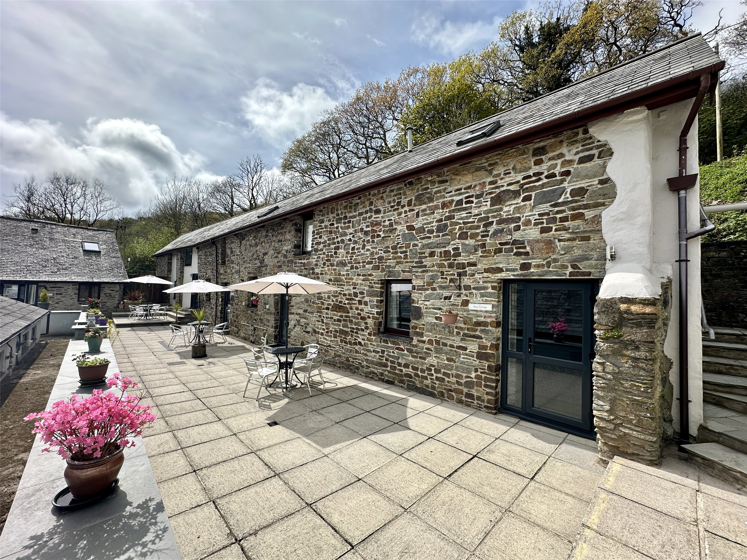 Seven Characterful Cottages & 4.5 Acres, West Down, Devon, EX34, photo 28