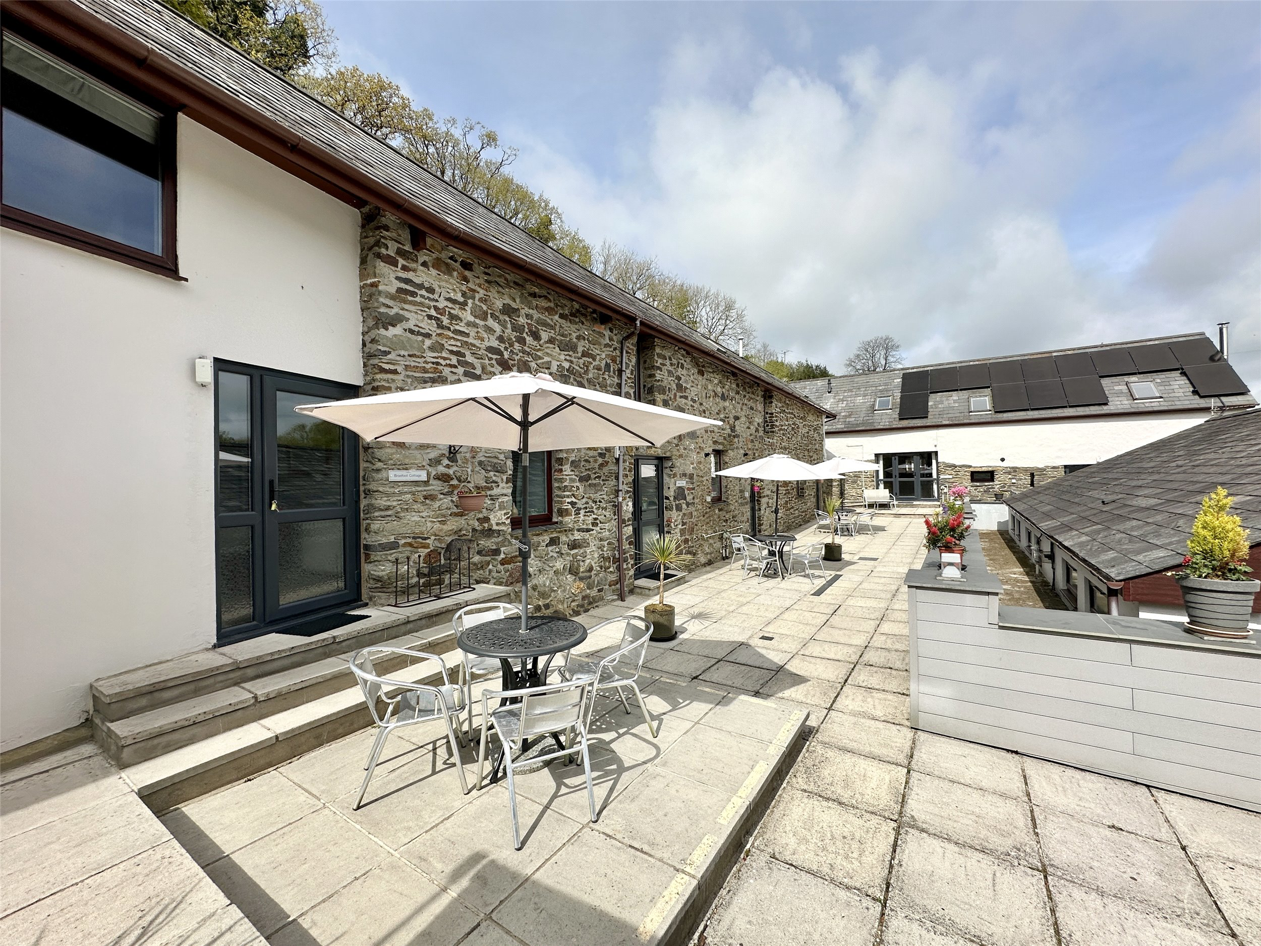 Seven Characterful Cottages & 4.5 Acres, West Down, Devon, EX34, photo 29