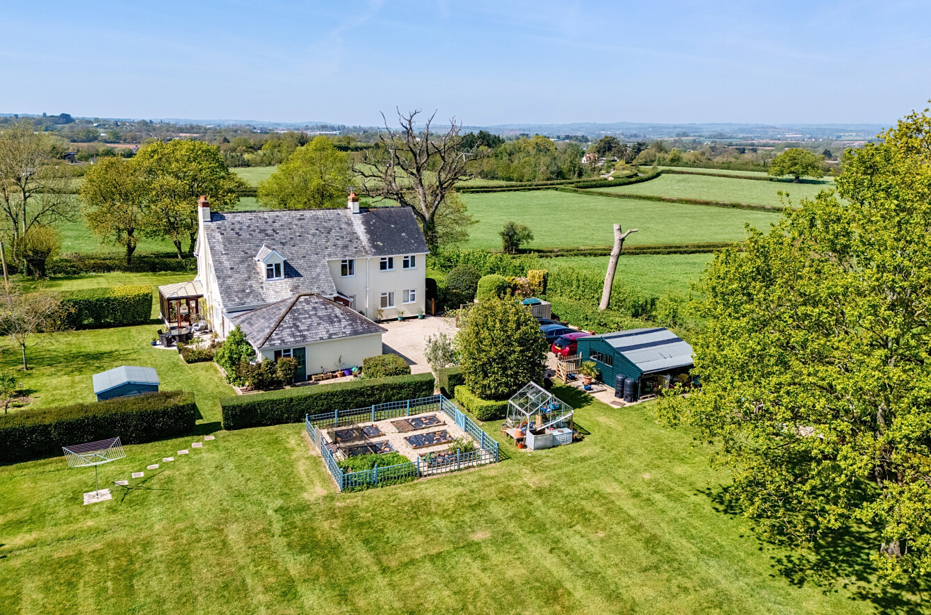 Silver Street, West Buckland, Wellington, Somerset, TA21, photo 4