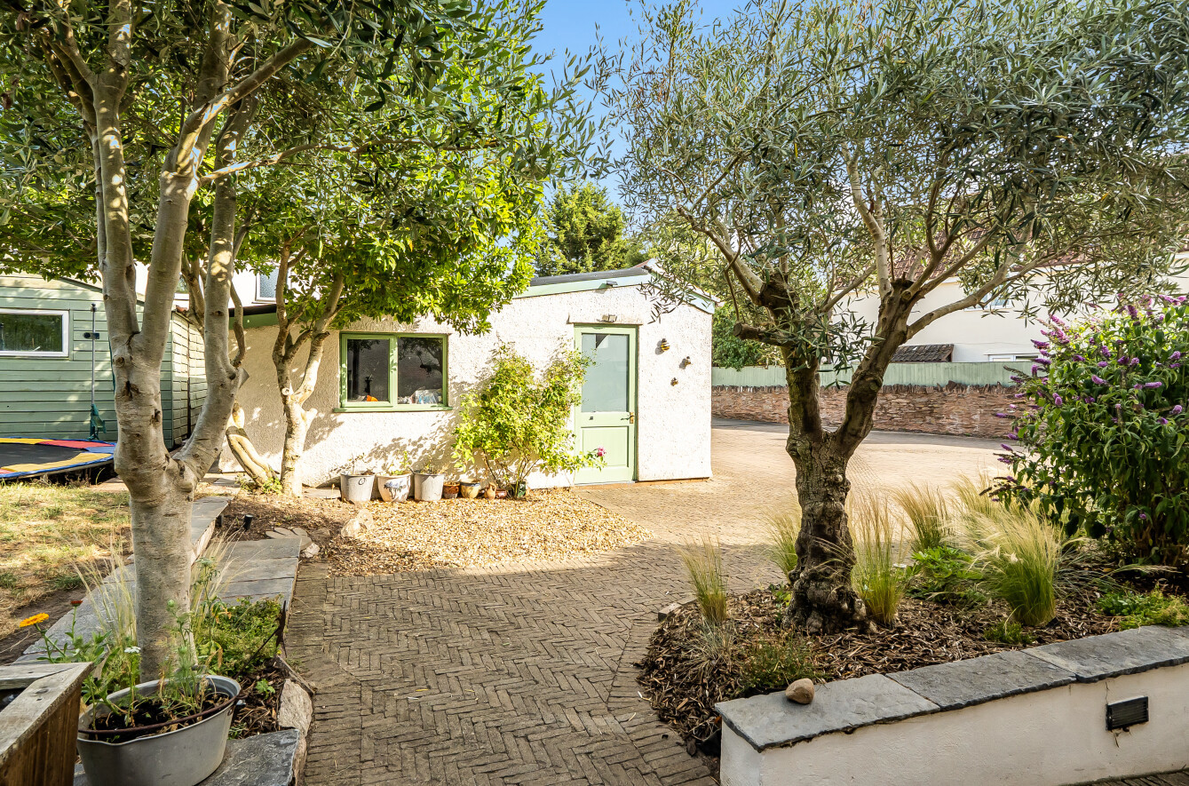 Bridgwater Road, Bathpool, Taunton, Somerset, TA2, photo 32