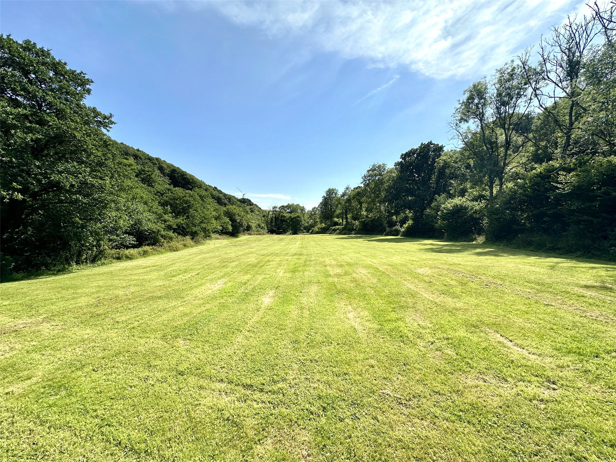 Seven Characterful Cottages & 4.5 Acres, West Down, Devon, EX34, photo 53