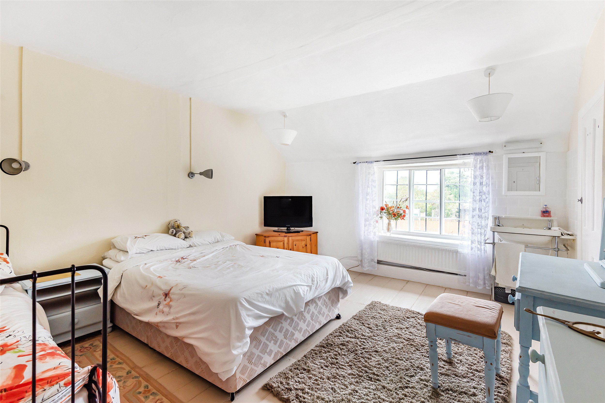 Combeland Road, Alcombe, Minehead, Someset, TA24, photo 13