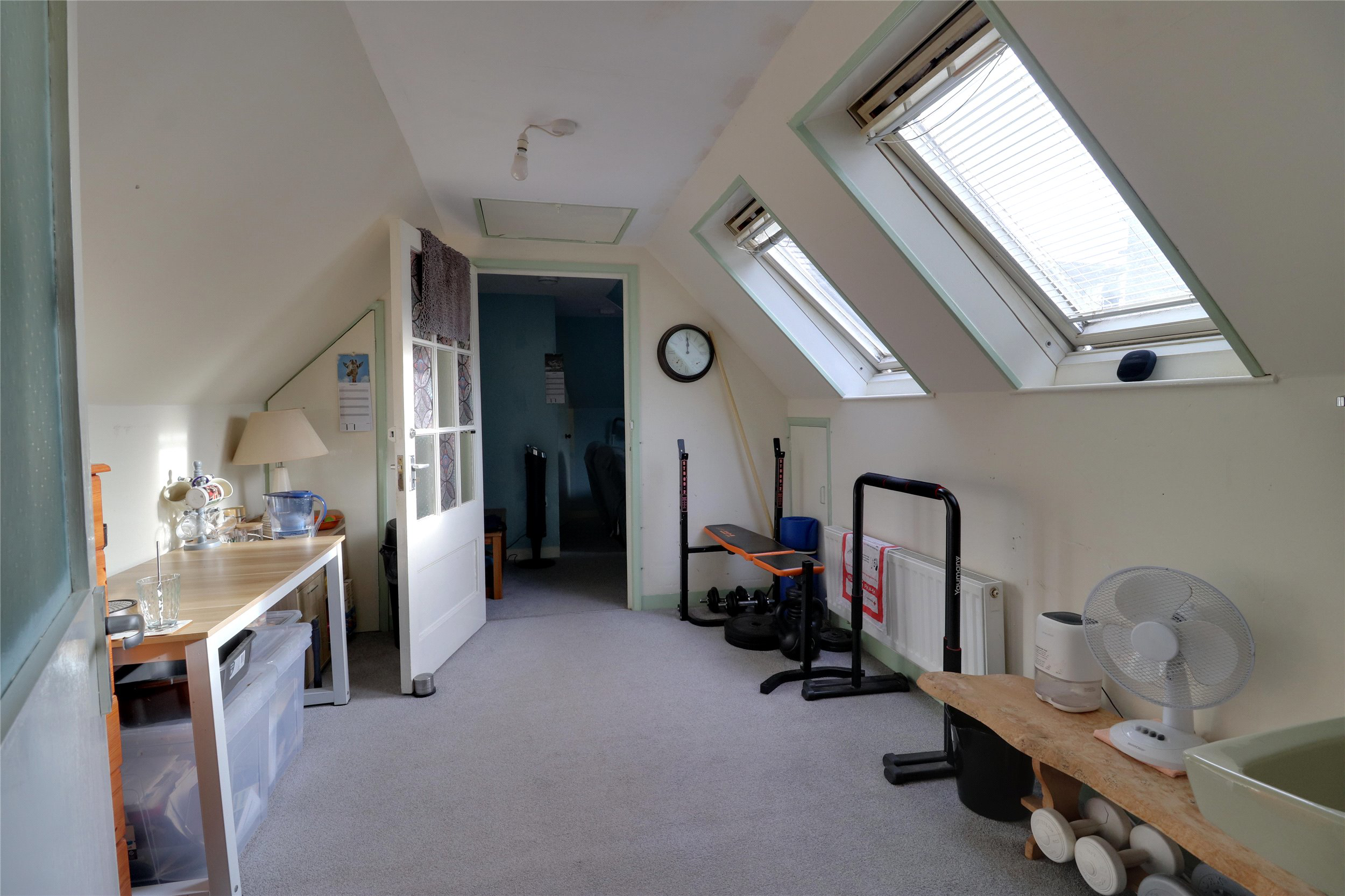 Photo 11