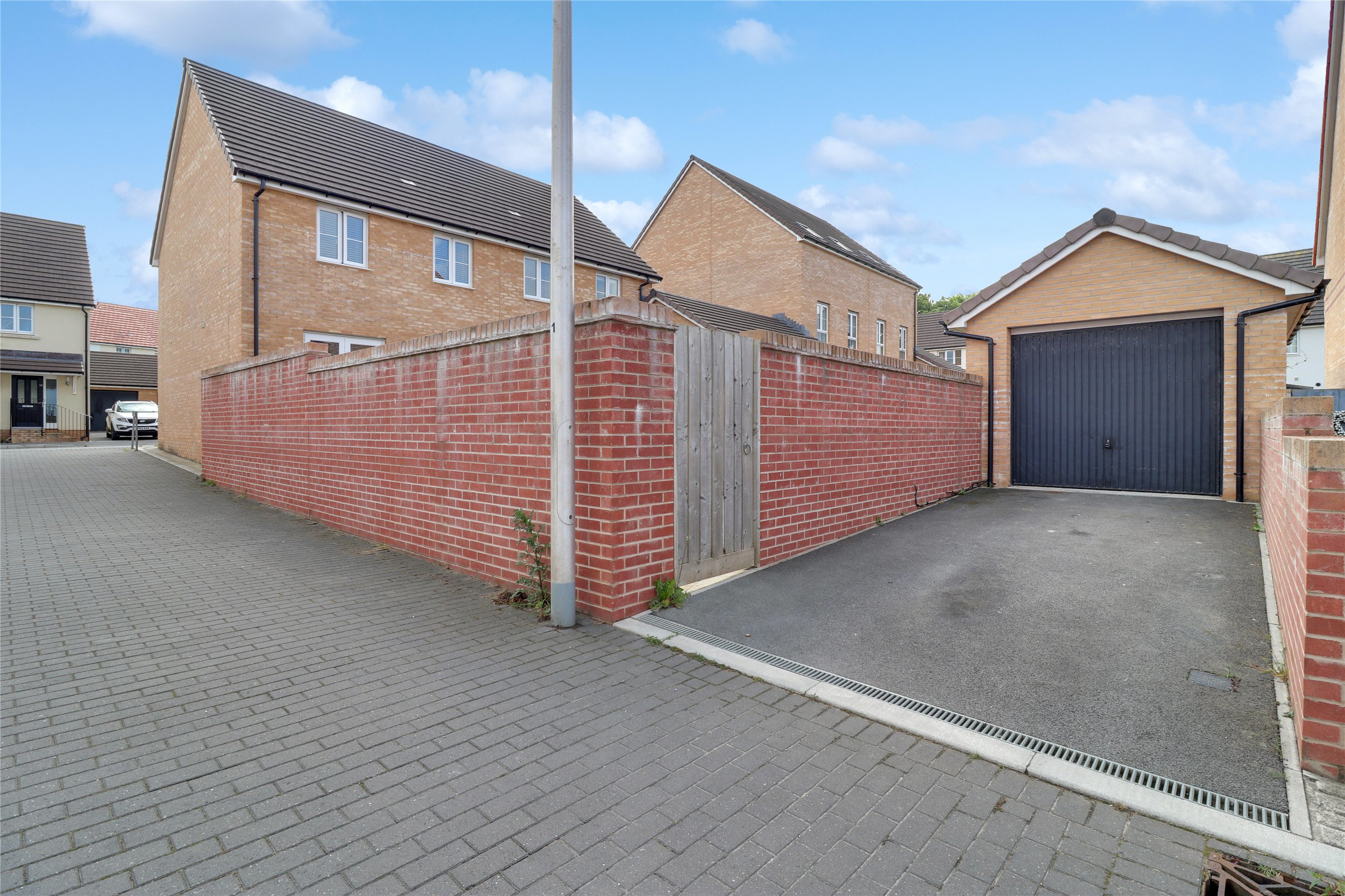 Higher Gorse Road, Roundswell, Barnstaple, Devon, EX31, photo 16