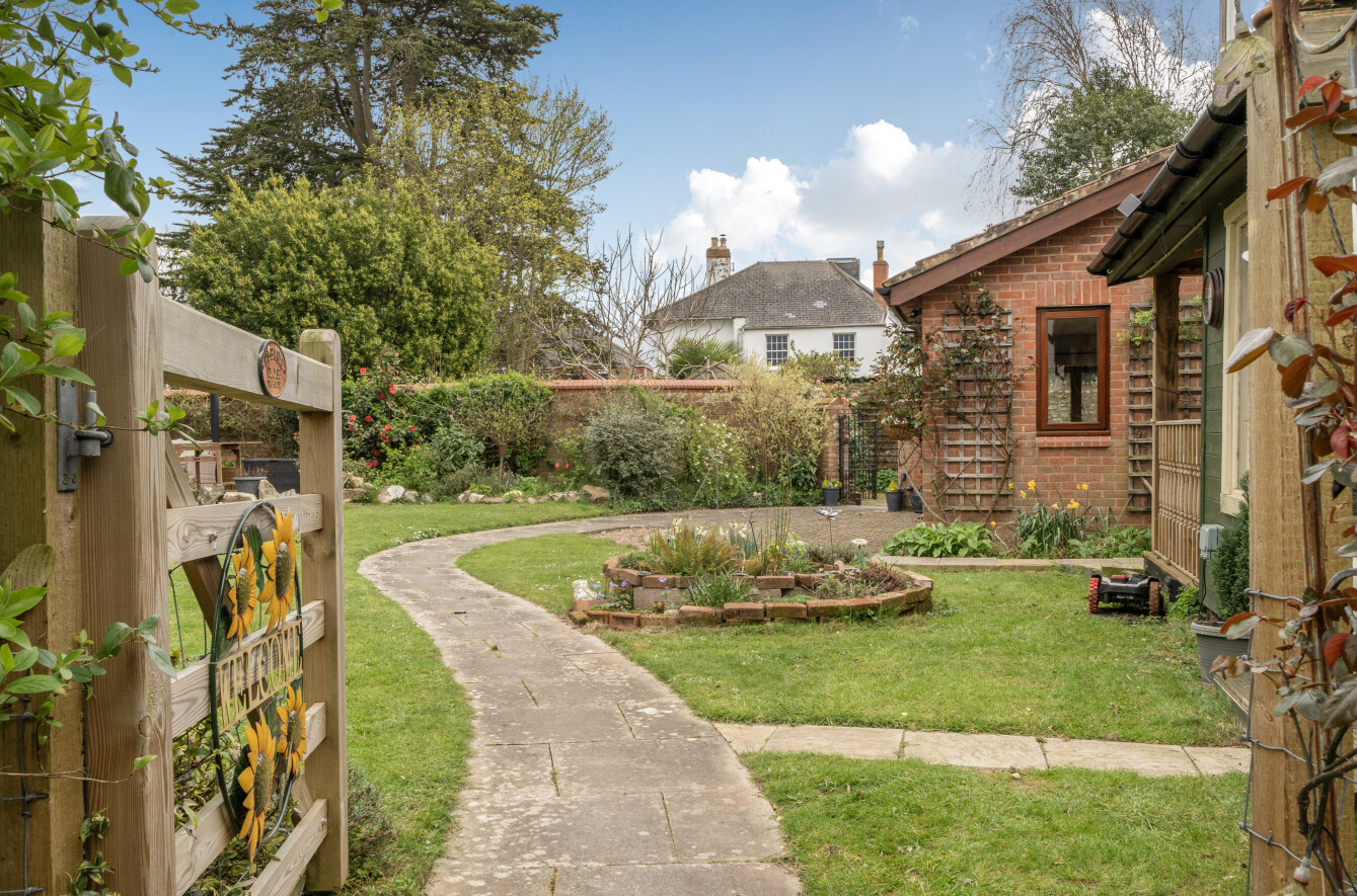 Church Green, Churchfields, Wellington, Somerset, TA21, photo 2