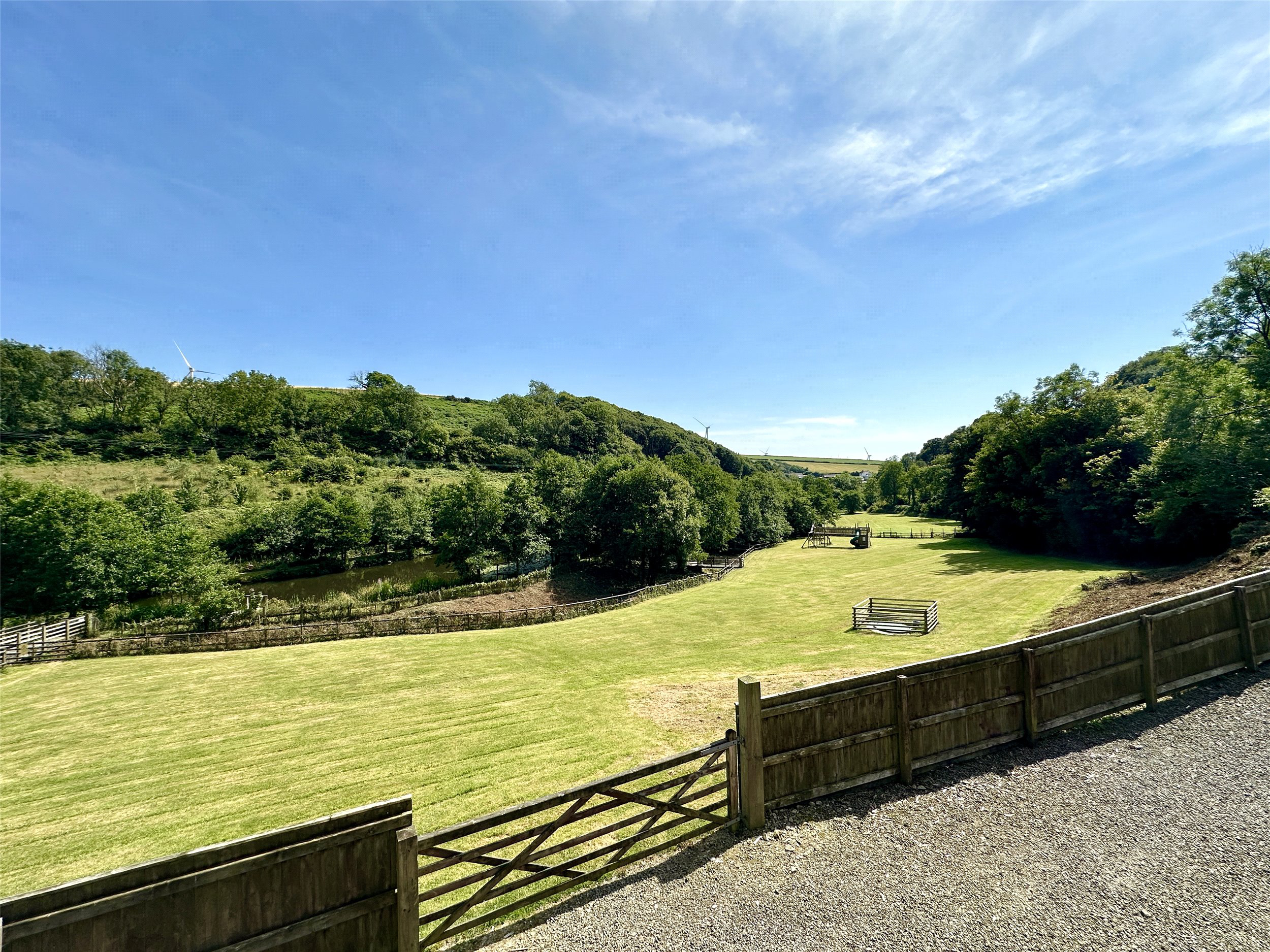 Seven Characterful Cottages & 4.5 Acres, West Down, Devon, EX34, photo 9