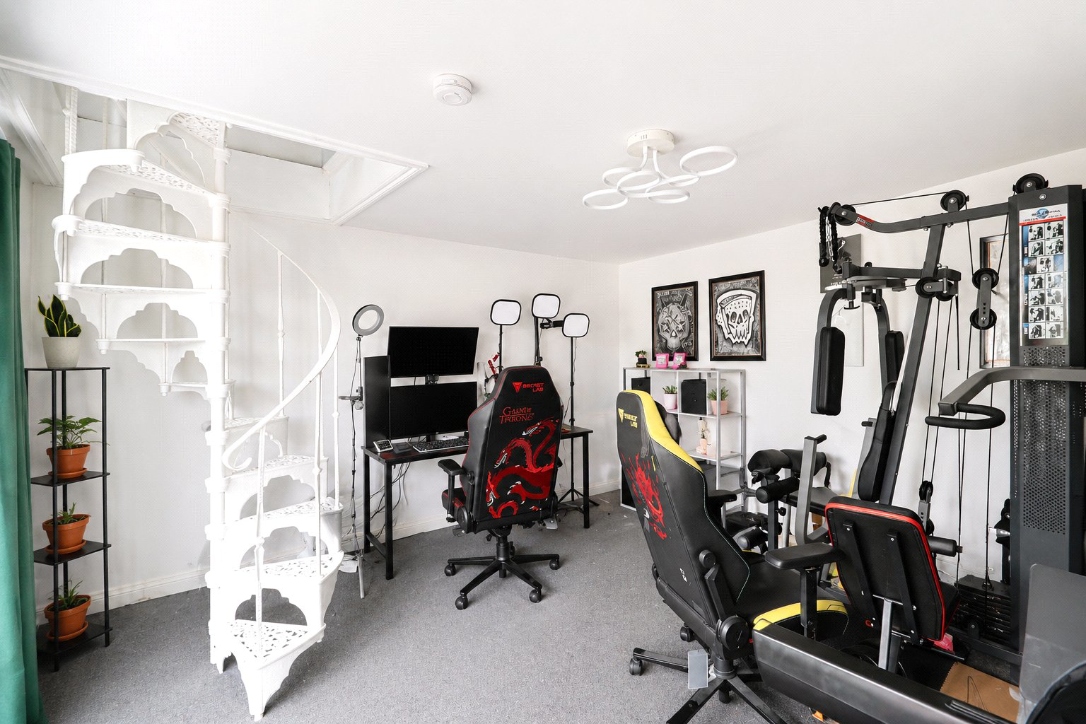 Photo 10