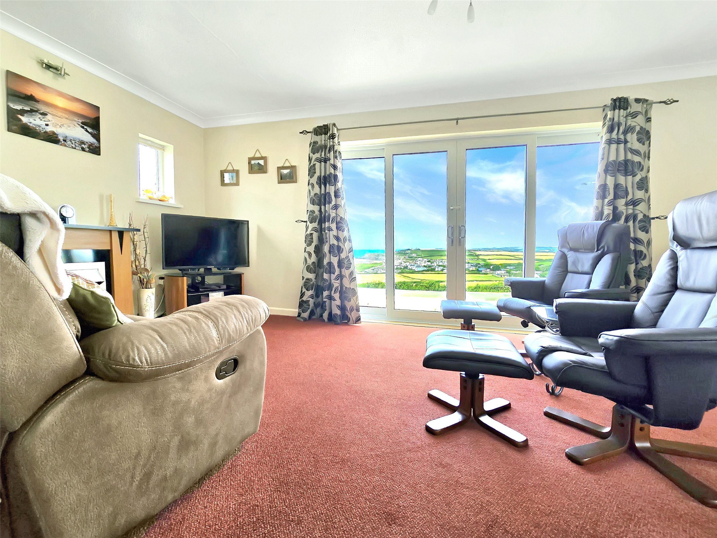 Widemouth Bay Holiday Village, Bude, Cornwall, EX23, photo 2