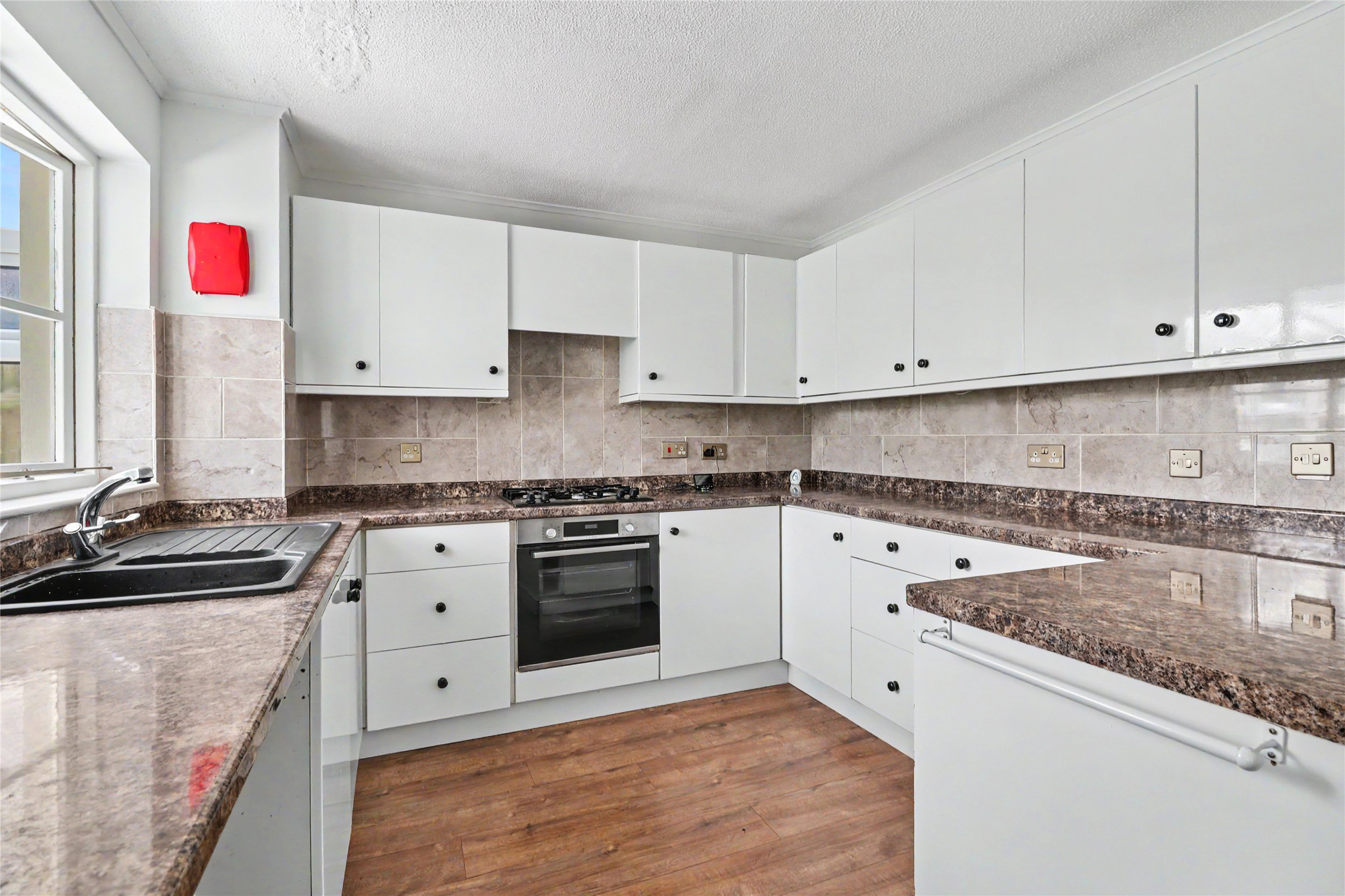 St. James Close, Landkey, Barnstaple, Devon, EX32, photo 6