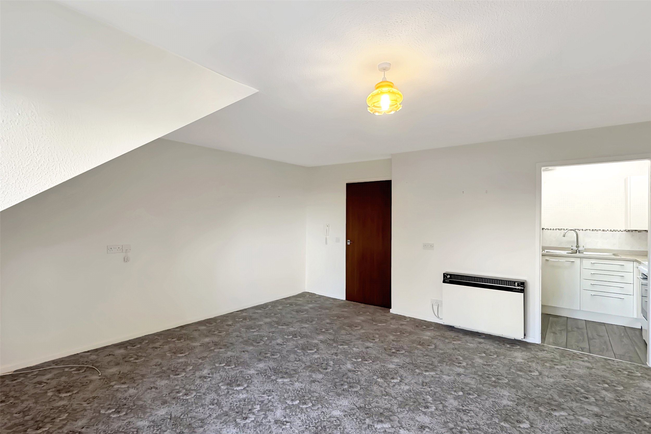 Priory Court, Priory Gardens, Wellington, Somerset, TA21, photo 9