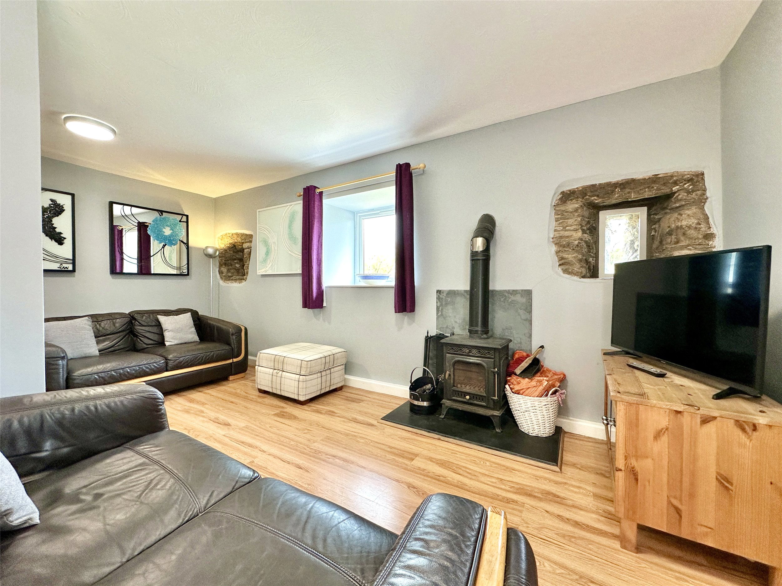 Seven Characterful Cottages & 4.5 Acres, West Down, Devon, EX34, photo 35