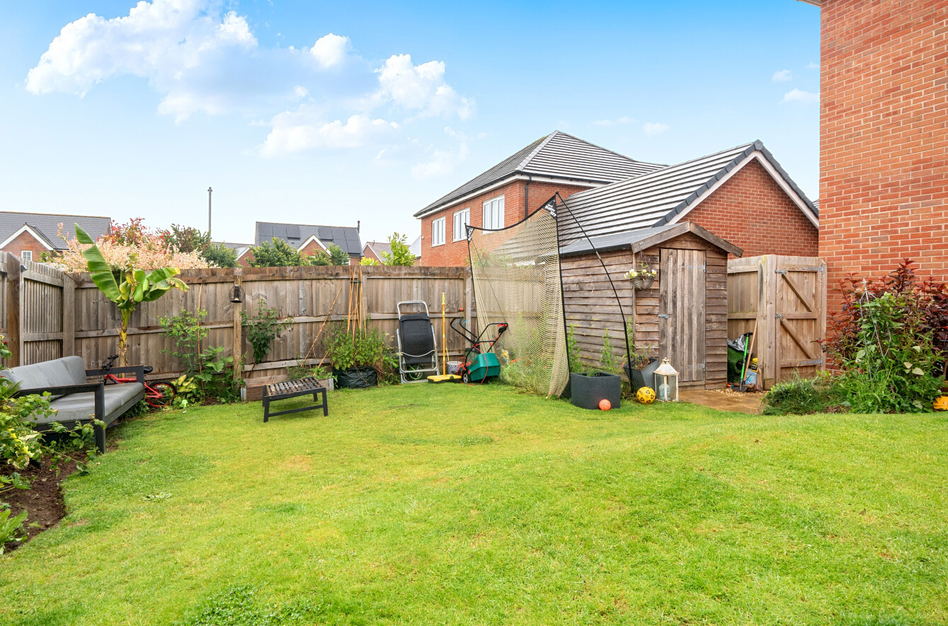 Elizabeth Close, Wellington, Somerset, TA21, photo 10