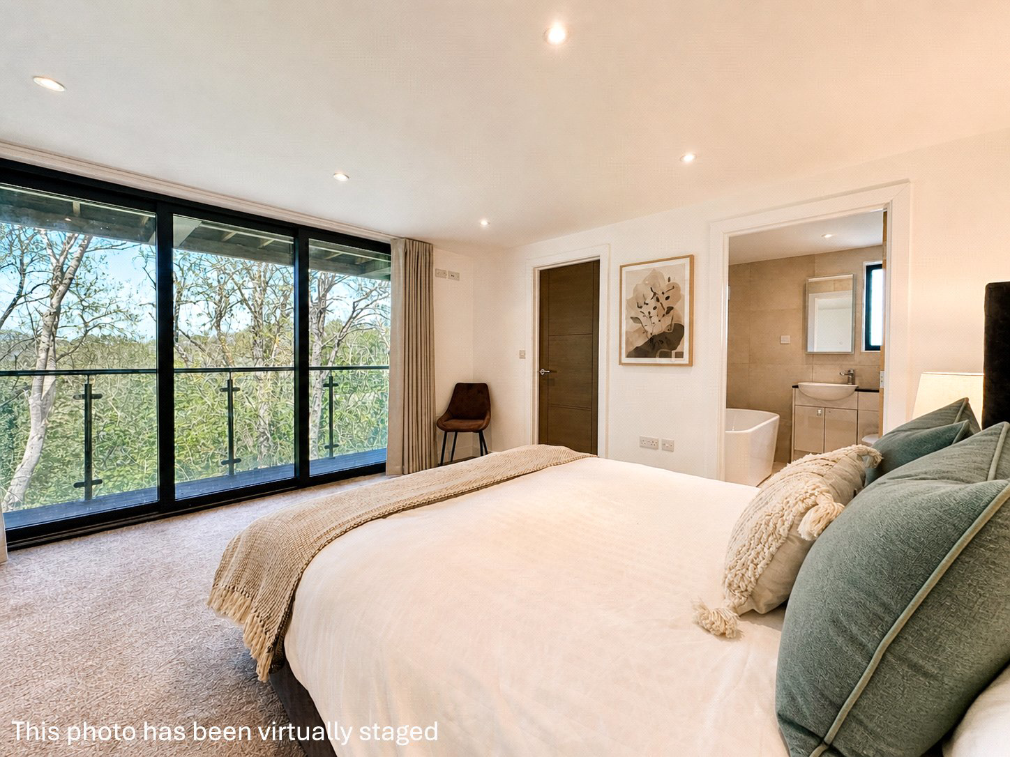 Striking Very Spacious Contemporary Home, Langmead Drive, Bideford, Devon, EX39, photo 15