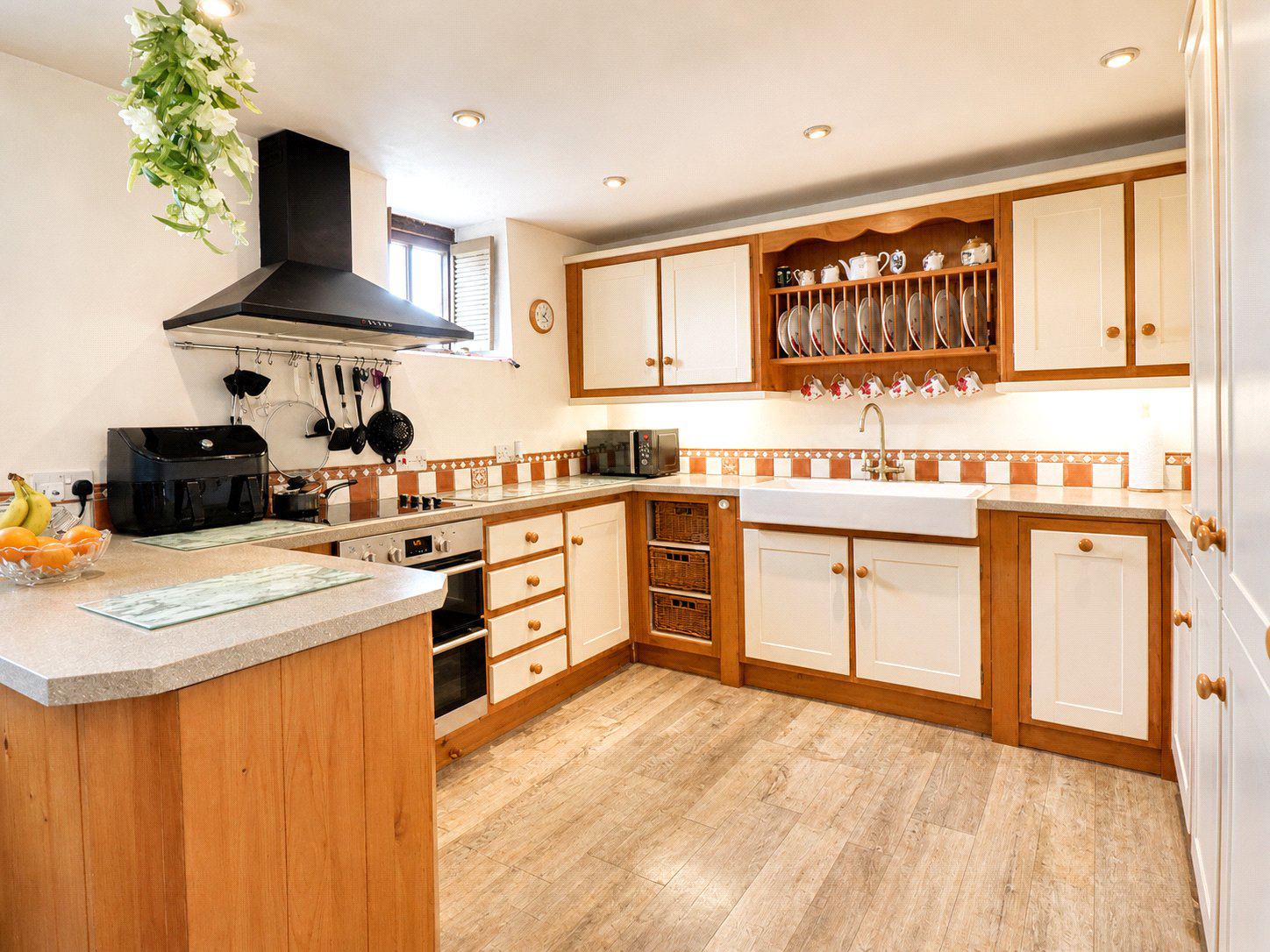 Lower Marsh, Dunster, Minehead, Somerset, TA24, photo 3