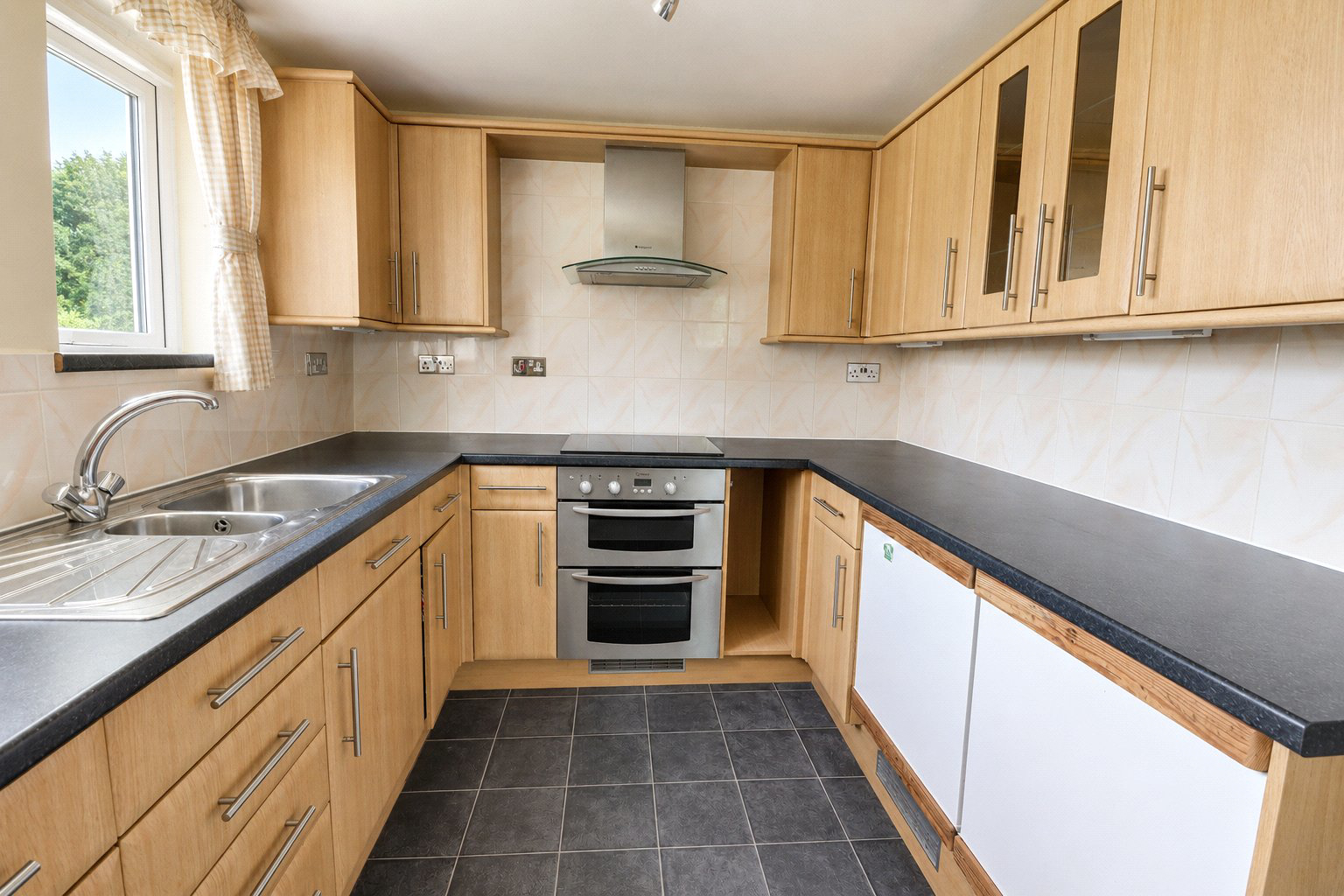 Kennards House, Launceston, Cornwall, PL15, photo 2