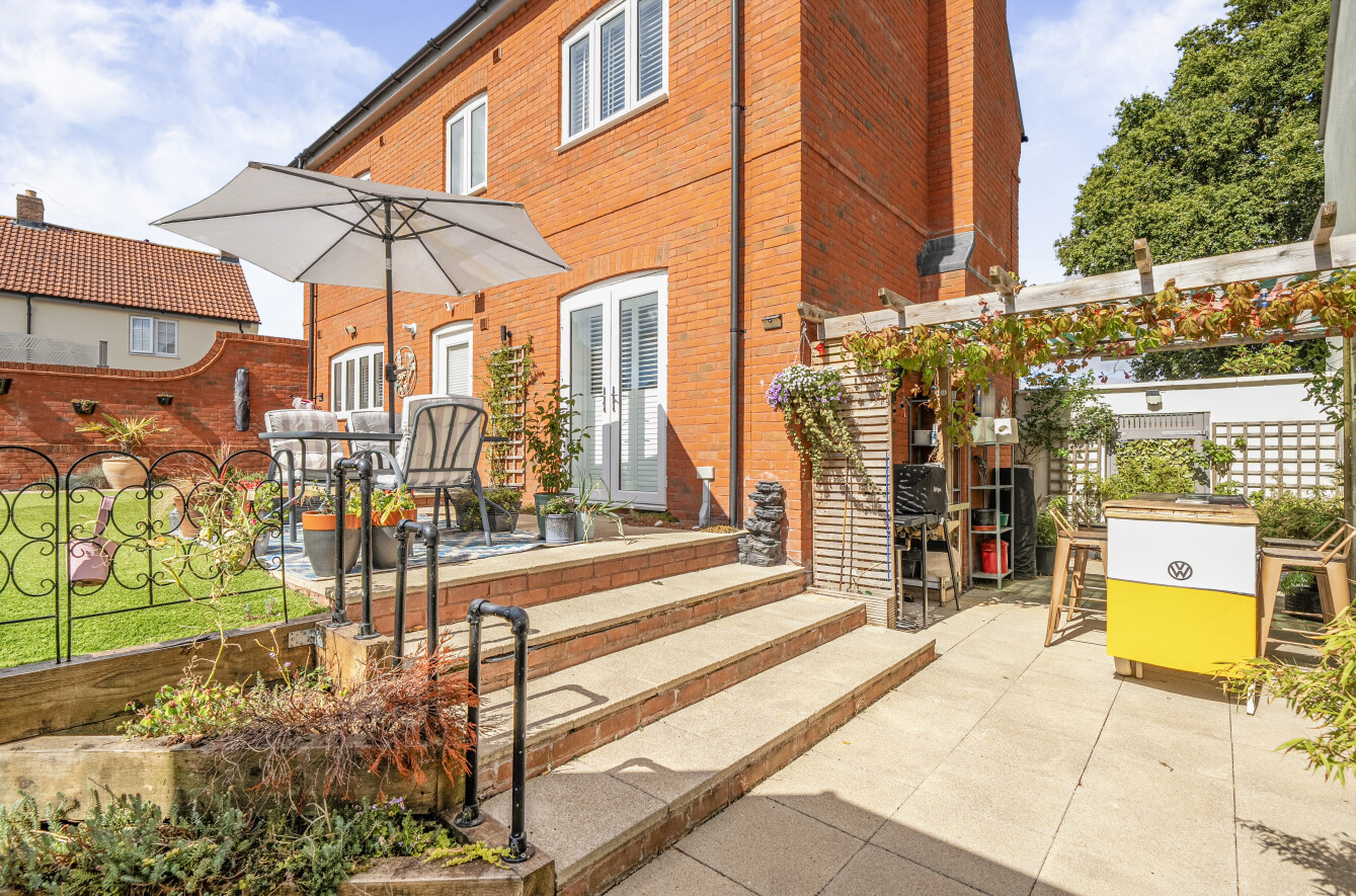 Jurston Walk, Wellington, Somerset, TA21, photo 2