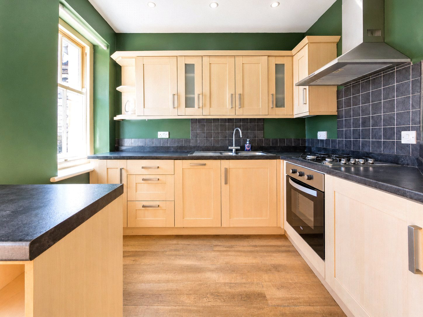 Killerton Road, Bude, Cornwall, EX23, photo 2