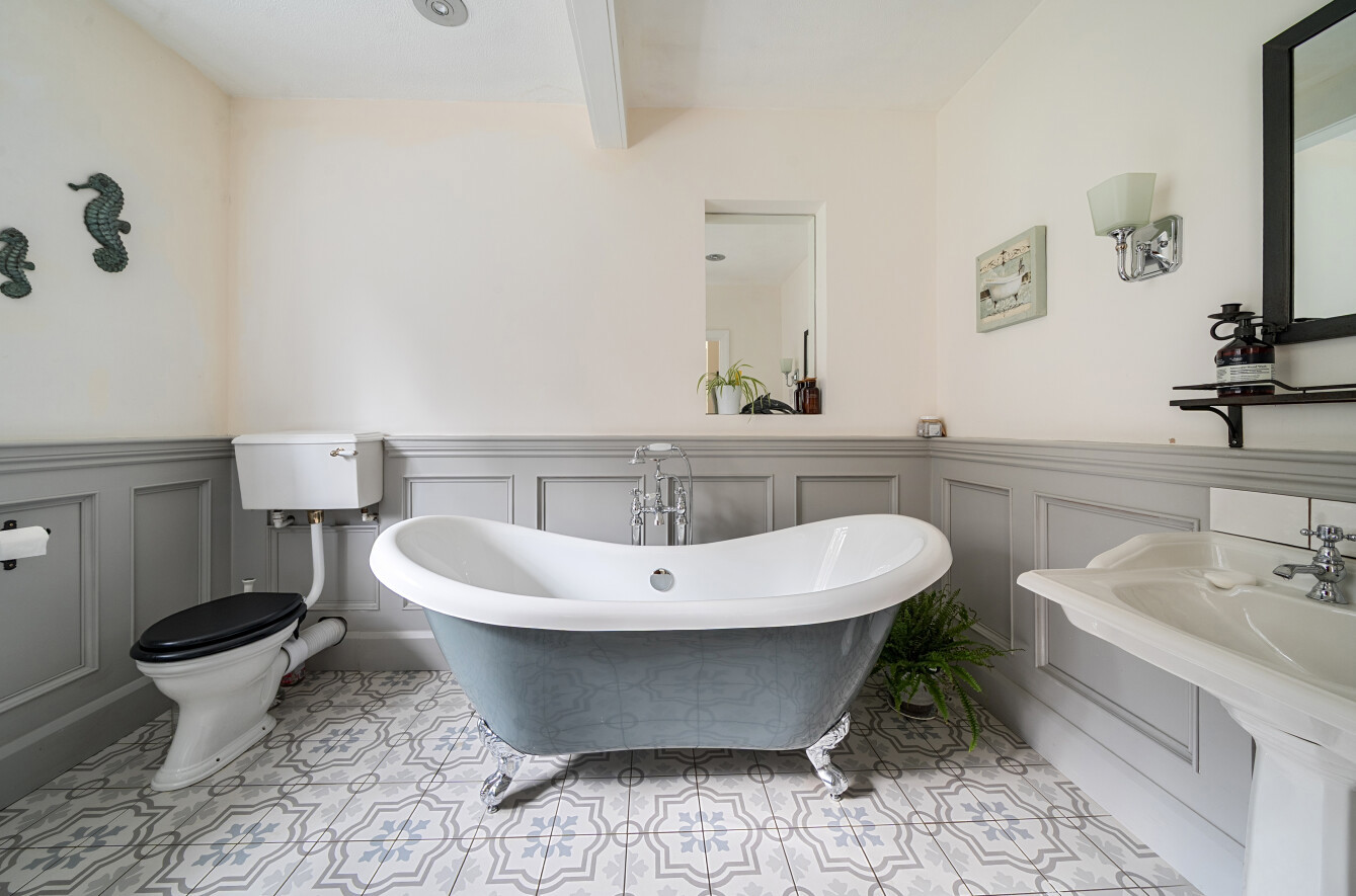 Battleton, Dulverton, Somerset, TA22, photo 2