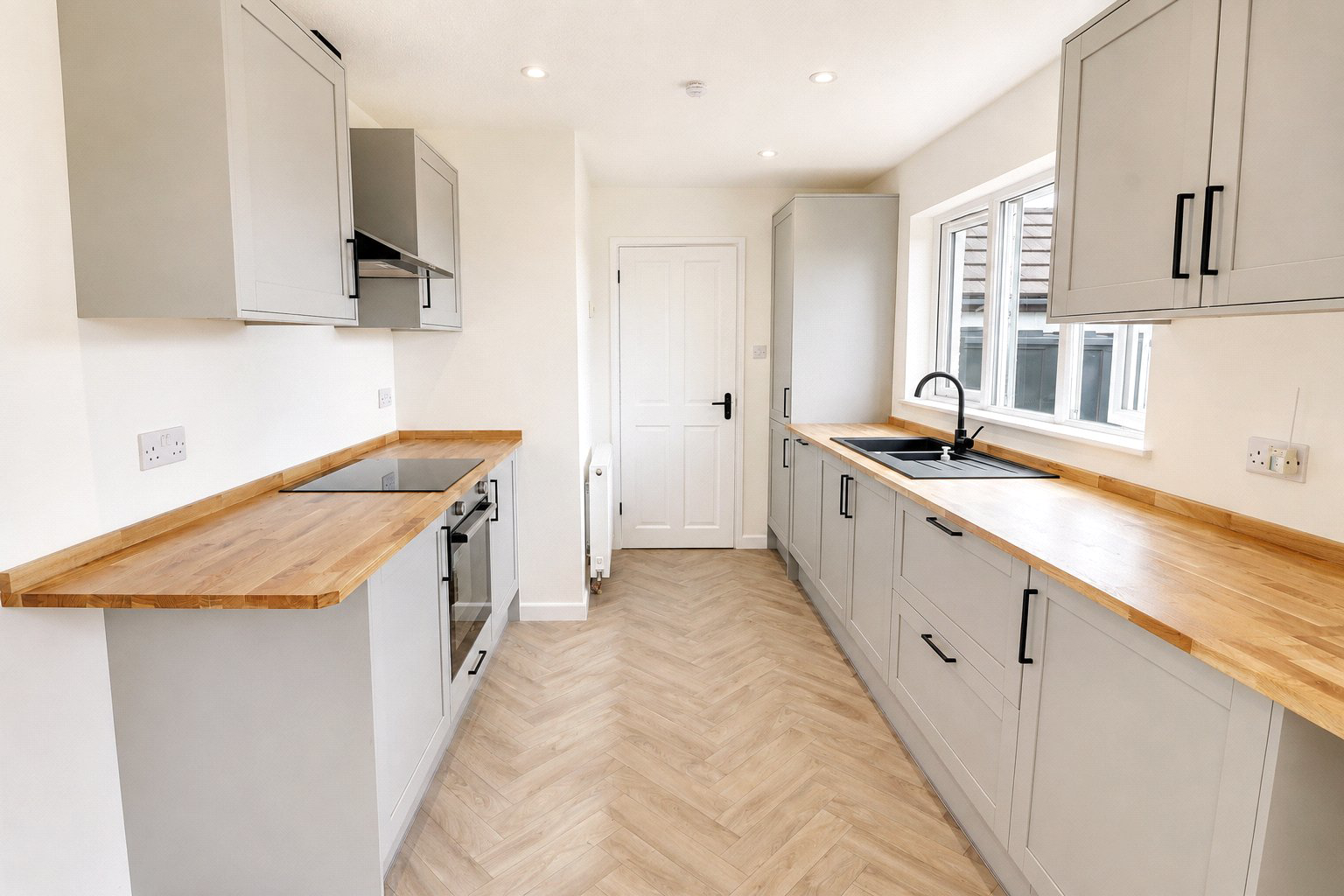 Stanbury Close, St. Giles-on-the-Heath, Launceston, Cornwall, PL15, photo 2