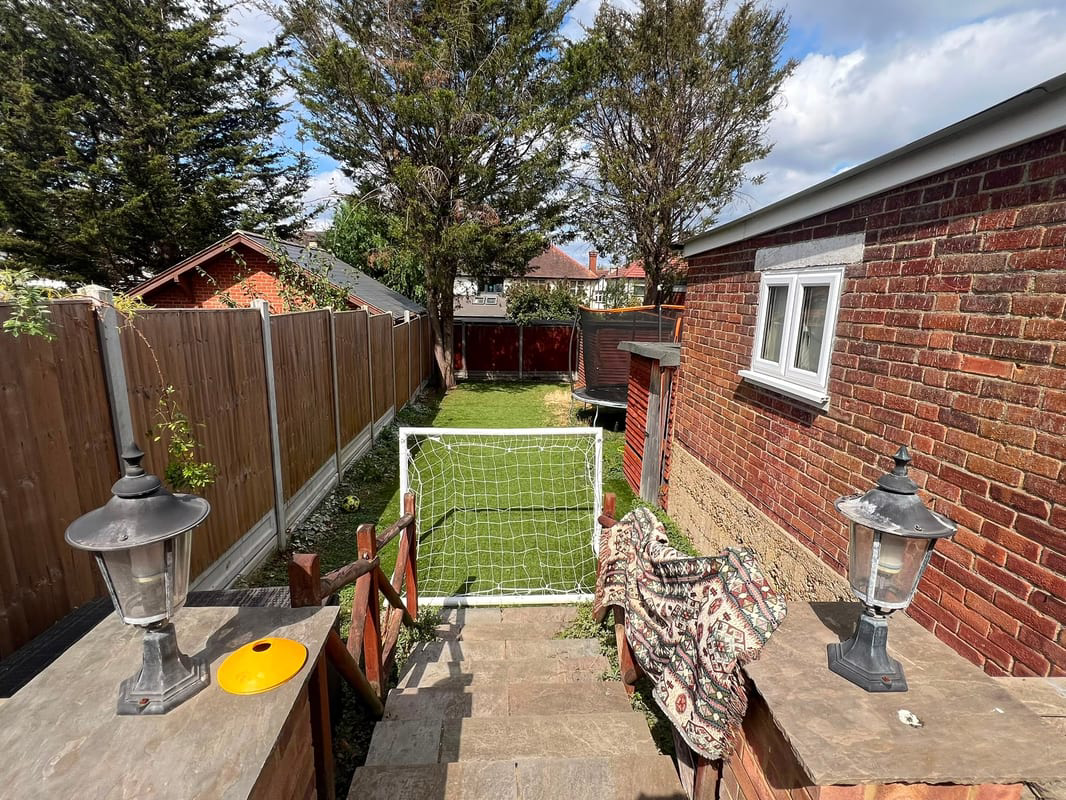 West Ridge Gardens, Greenford, UB6, photo 21