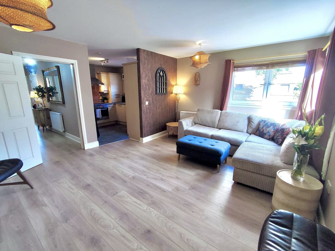 Cardon Square, Renfrew, PA4, photo 3