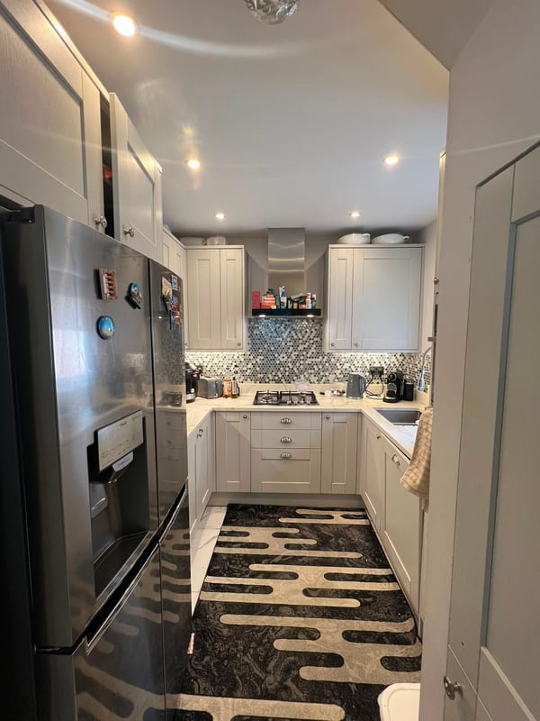 West Ridge Gardens, Greenford, UB6, photo 4