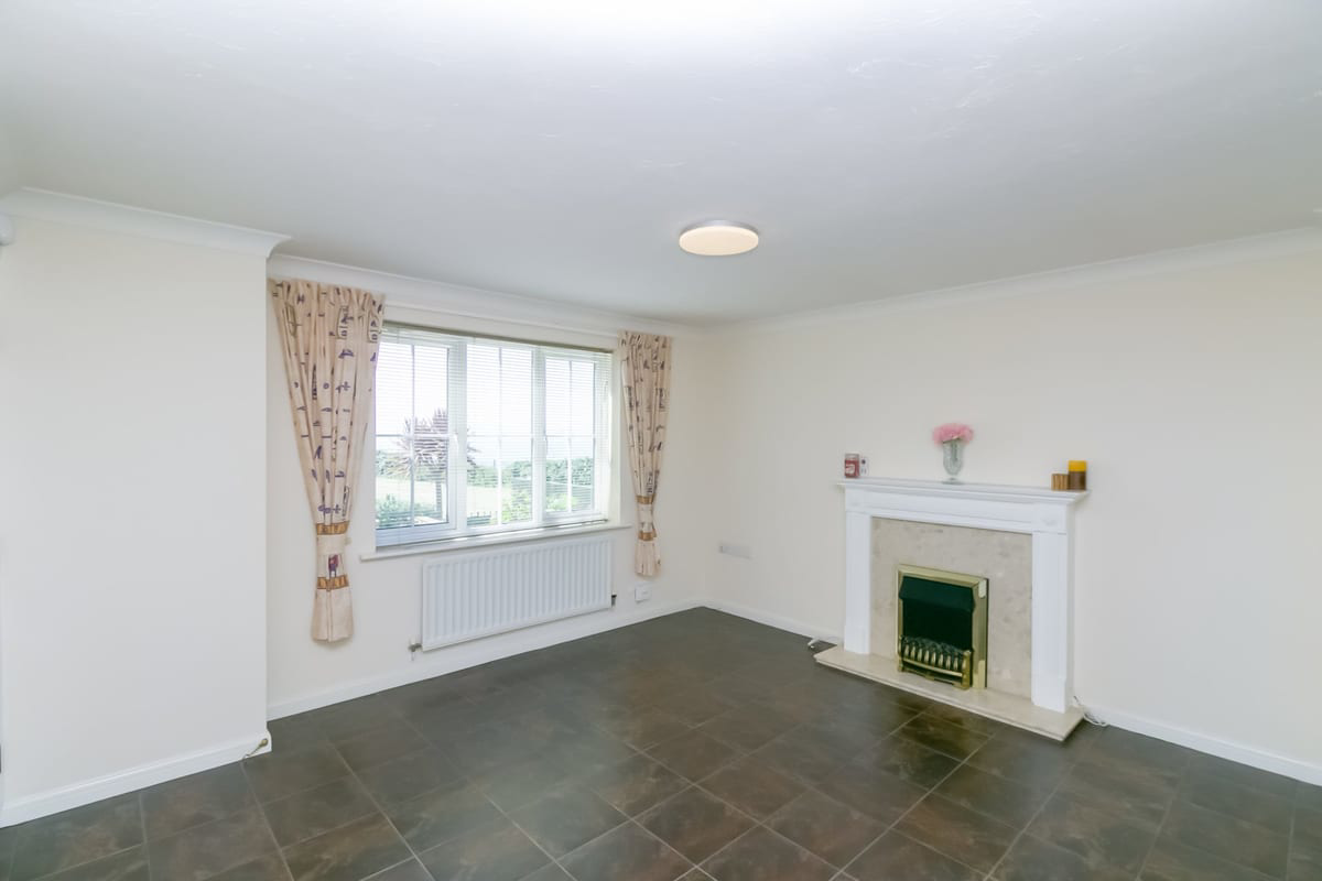 Heol Eryr Mor, Barry, CF62, photo 9