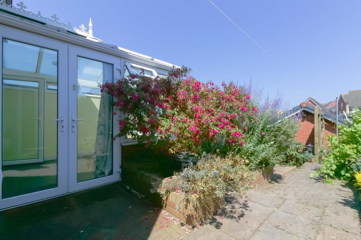 Heol Eryr Mor, Barry, CF62, photo 37
